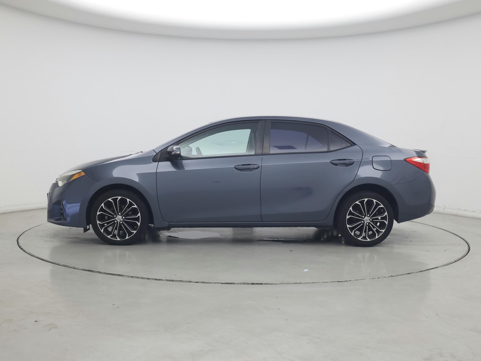 2015 Toyota Corolla S Plus - Photo 4