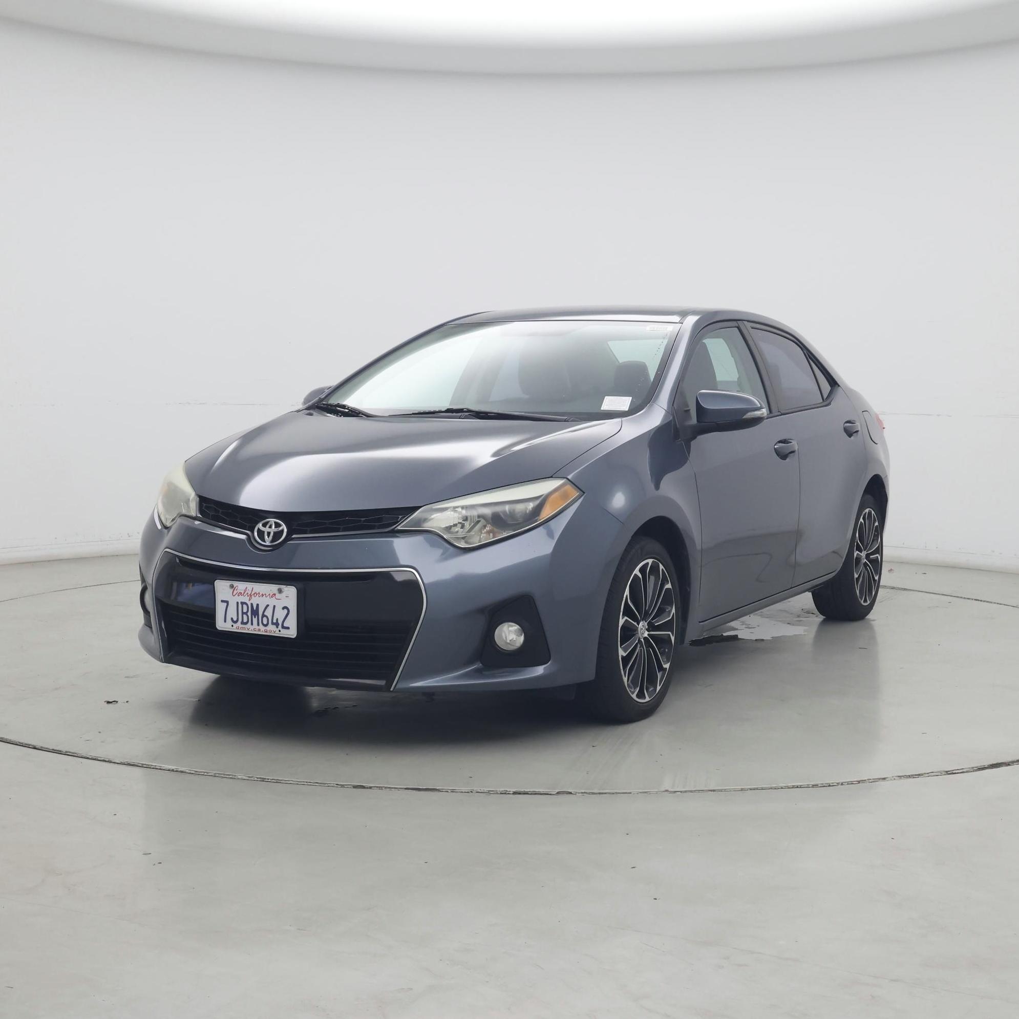 Thumbnail: 2015 Toyota Corolla - 4
