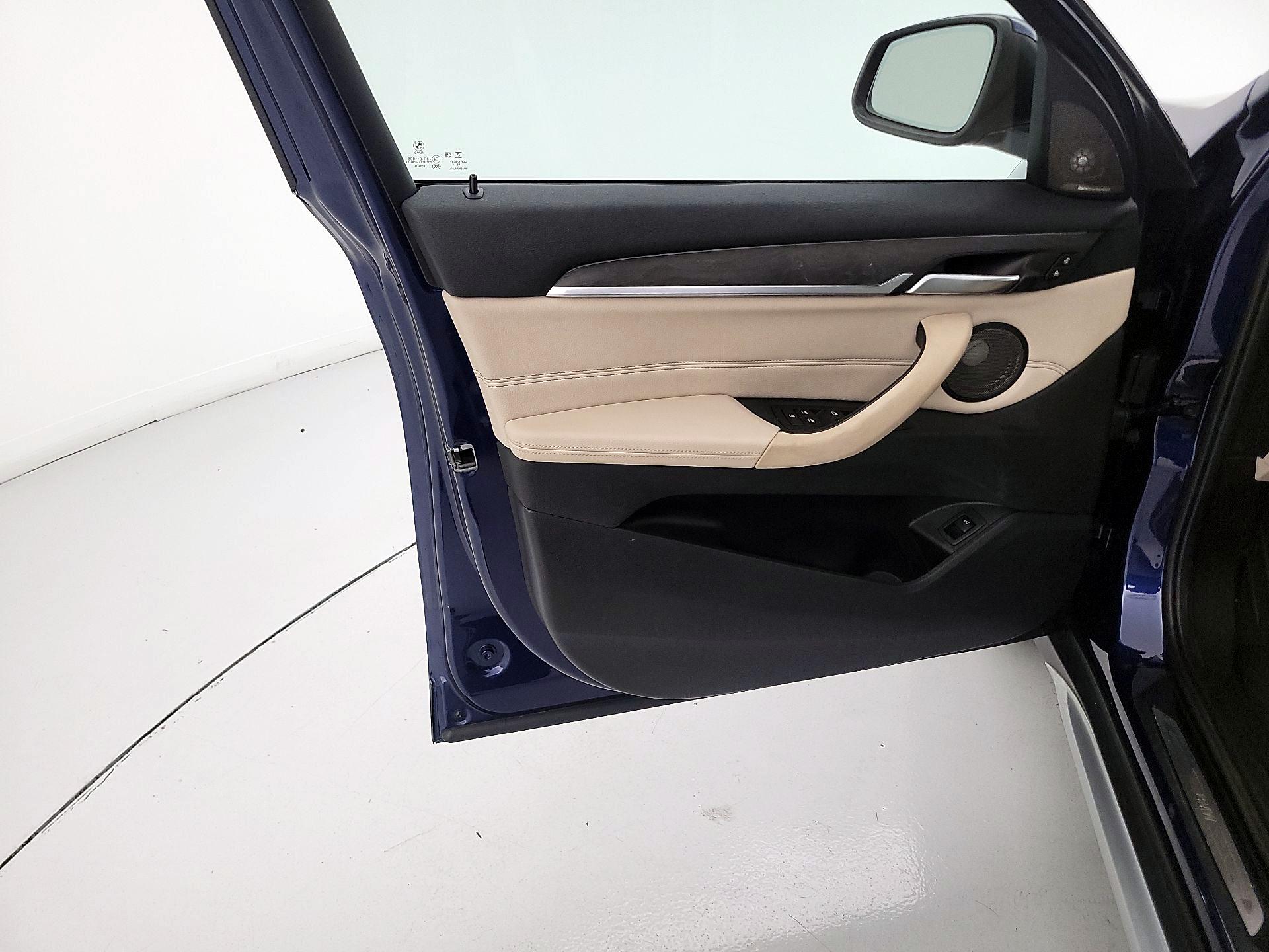 Thumbnail: 2019 BMW X1 - 12