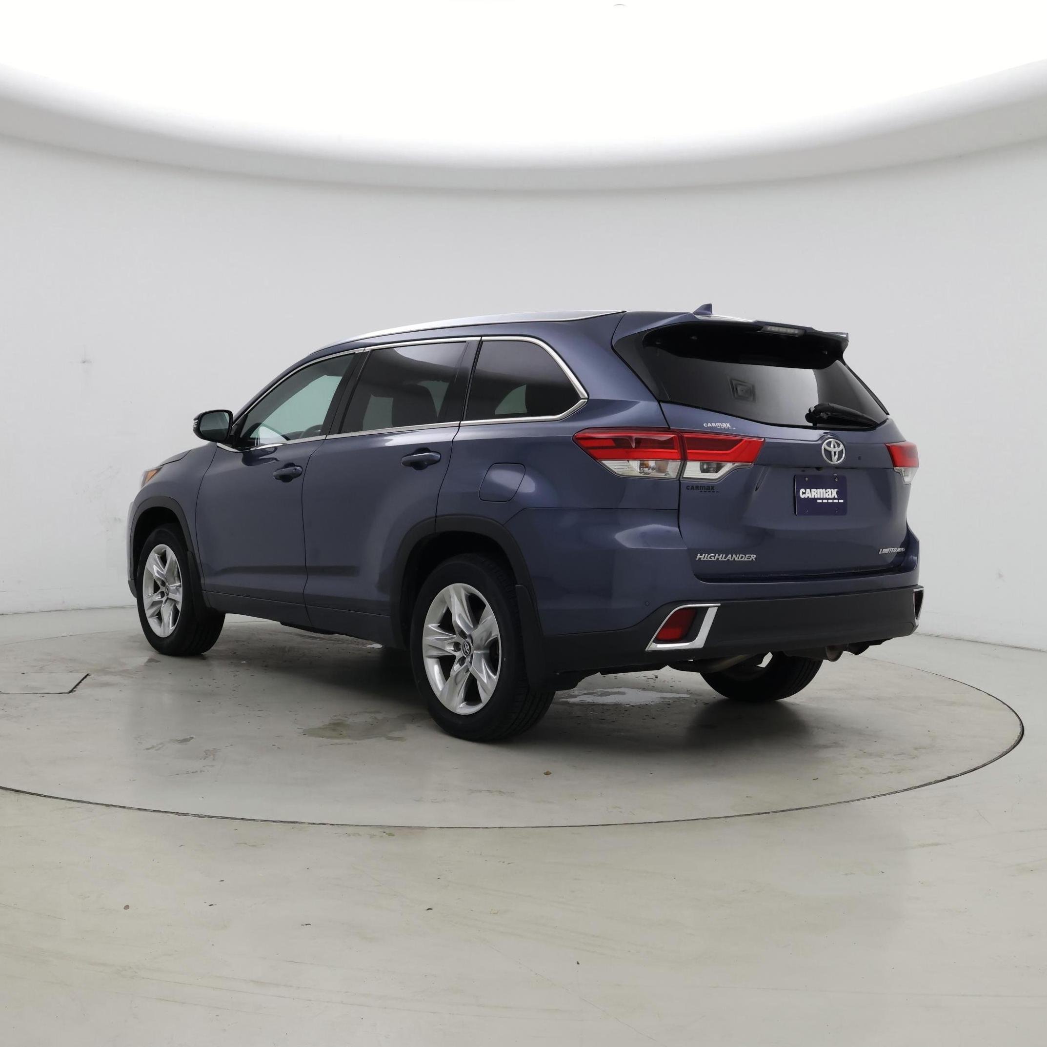Thumbnail: 2018 Toyota Highlander - 2