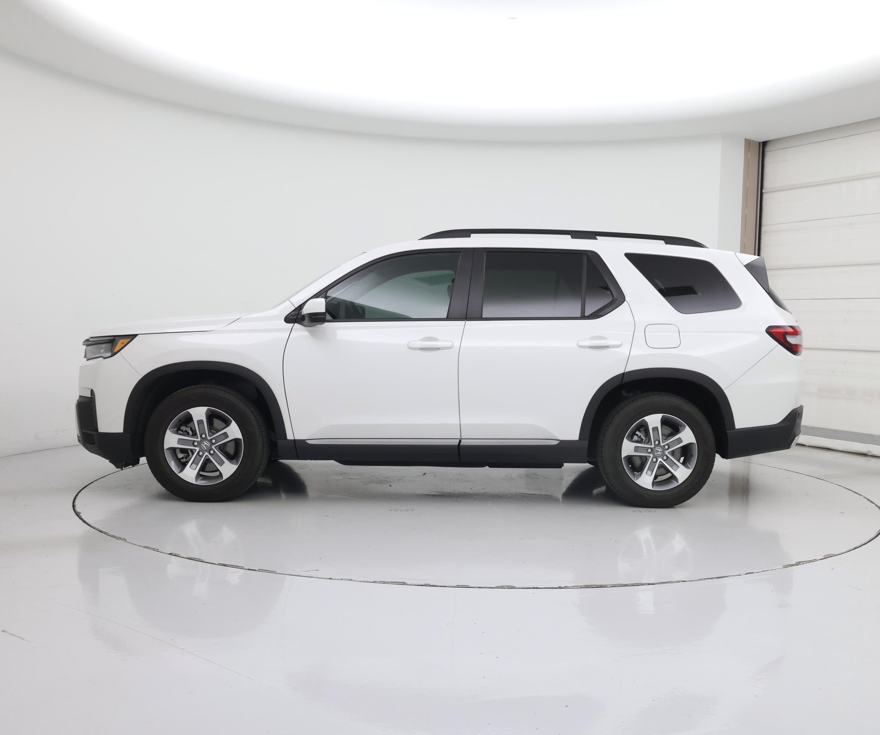 Thumbnail: 2026 Honda Pilot - 3