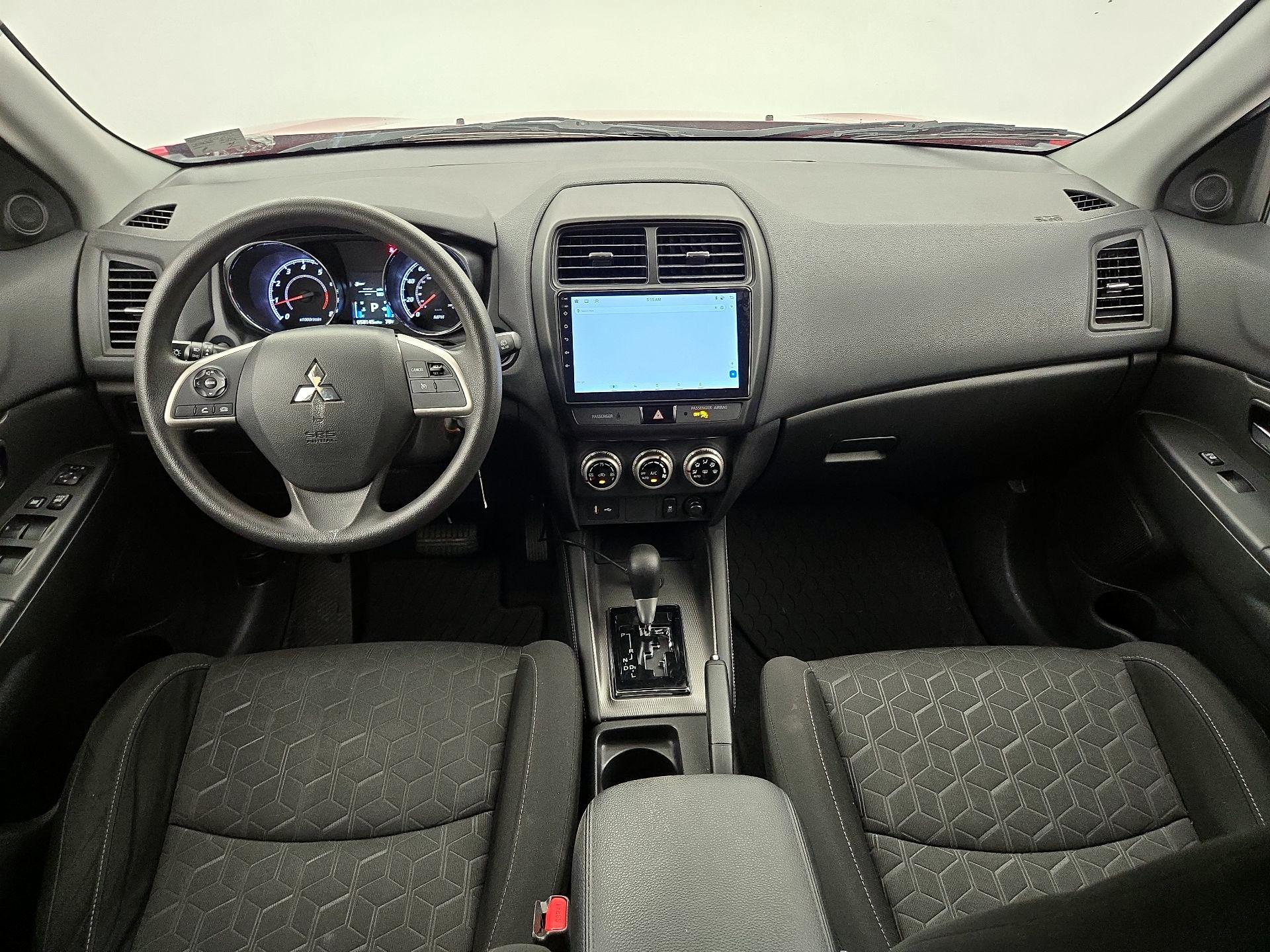 Thumbnail: 2020 Mitsubishi Outlander Sport - 9
