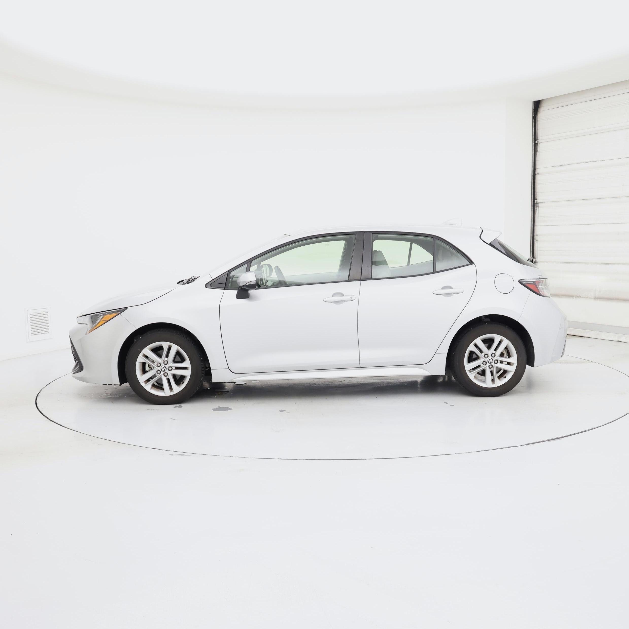 Thumbnail: 2022 Toyota Corolla - 3