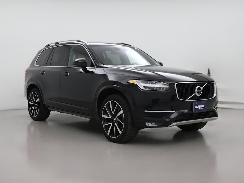2018 Volvo XC90 T6 Momentum -
                  Saint James, NY