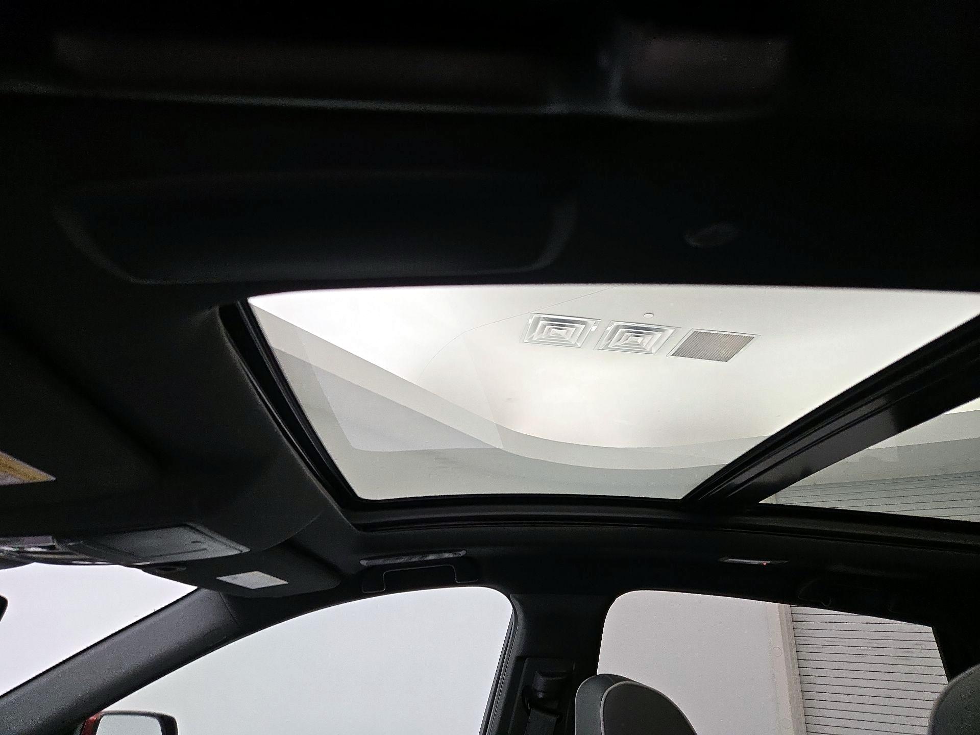 Thumbnail: 2021 Acura RDX - 20