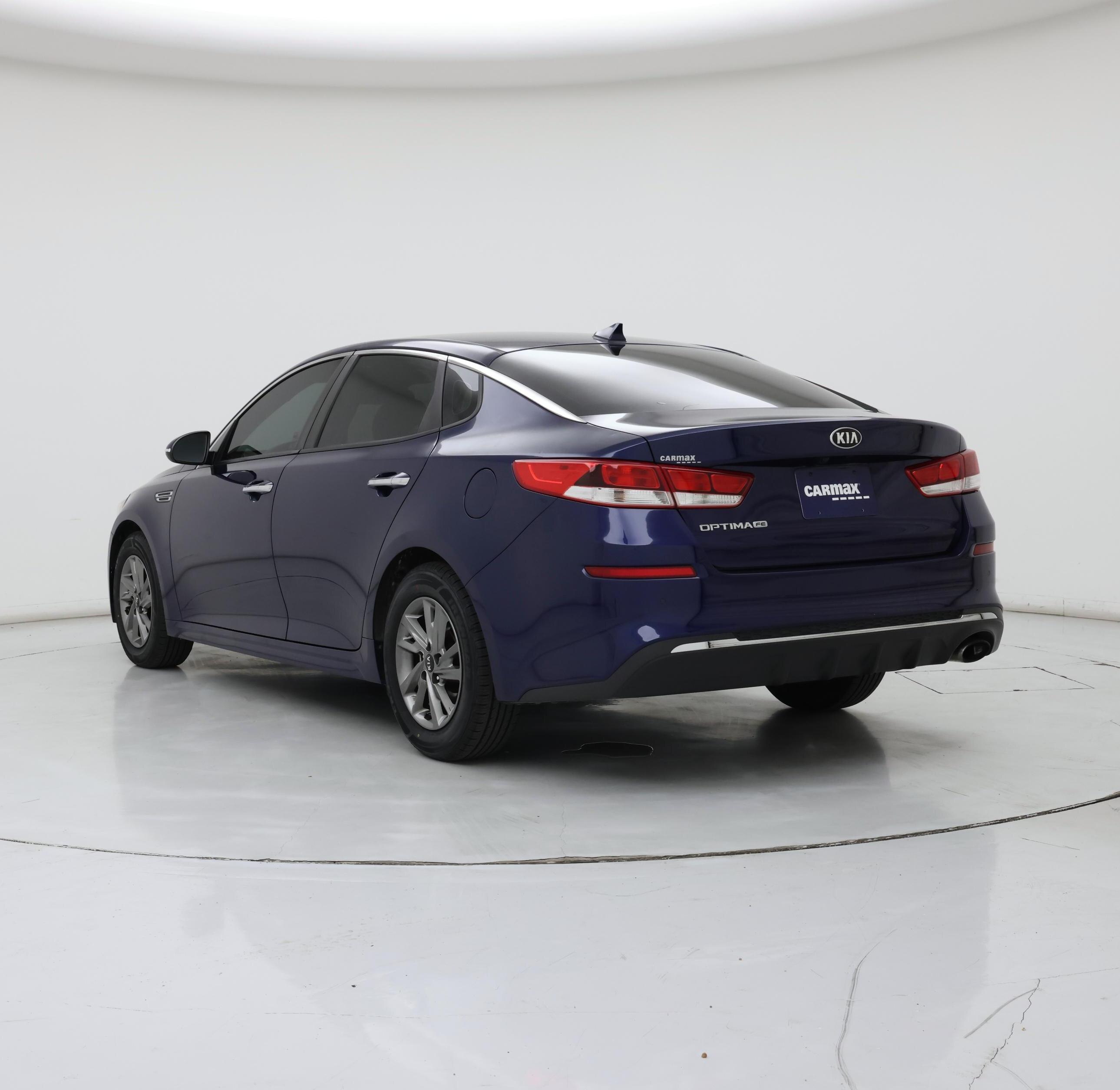Thumbnail: 2019 Kia Optima - 2