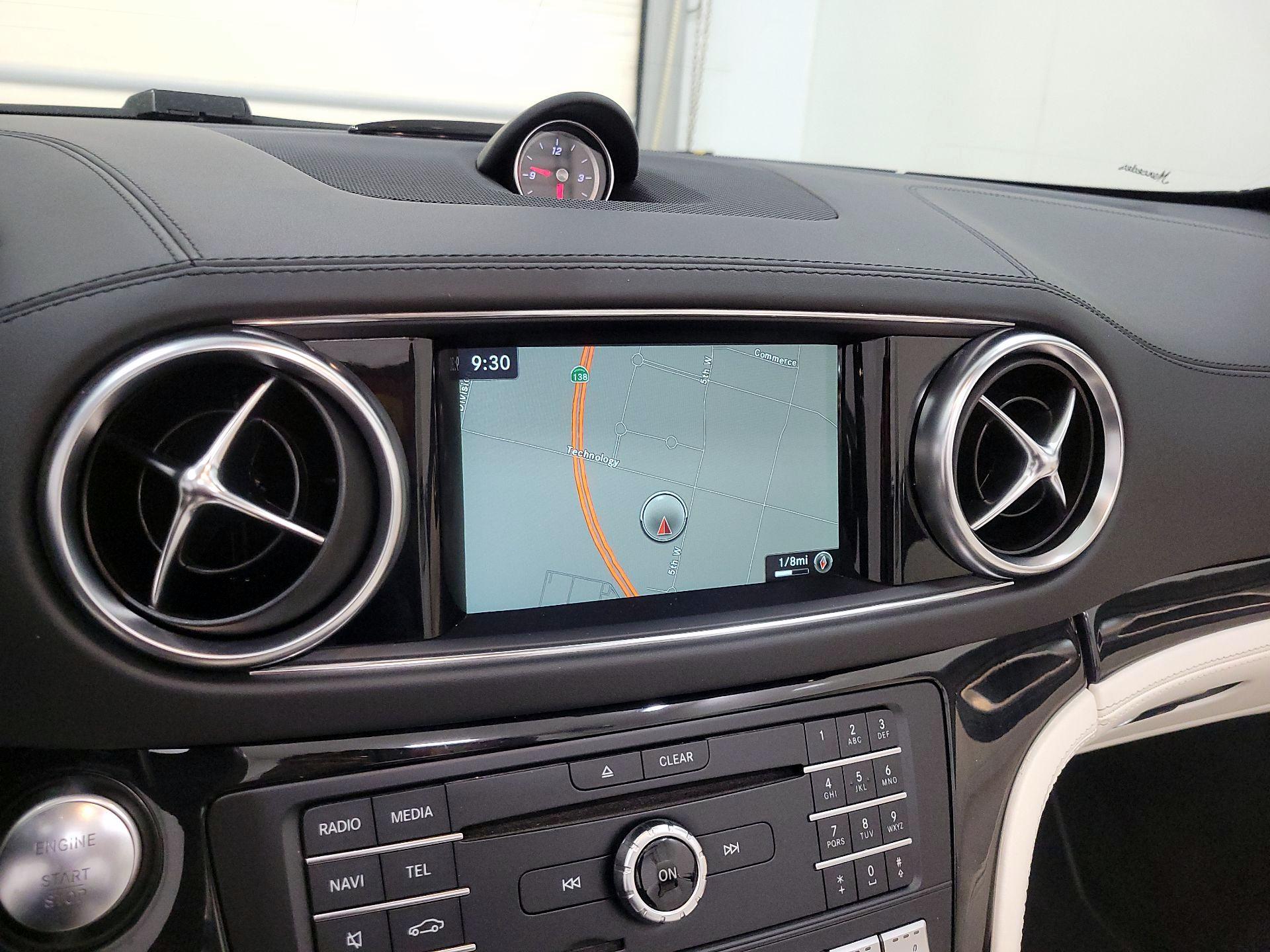 Thumbnail: 2019 Mercedes-Benz SL-Class - 14
