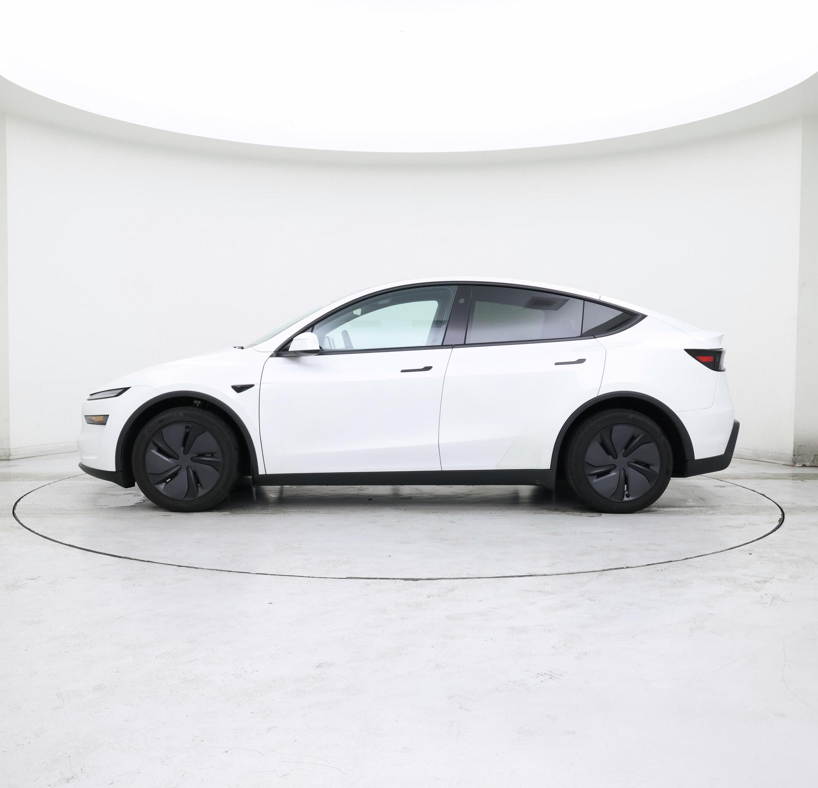 Thumbnail: 2026 Tesla Model Y - 3