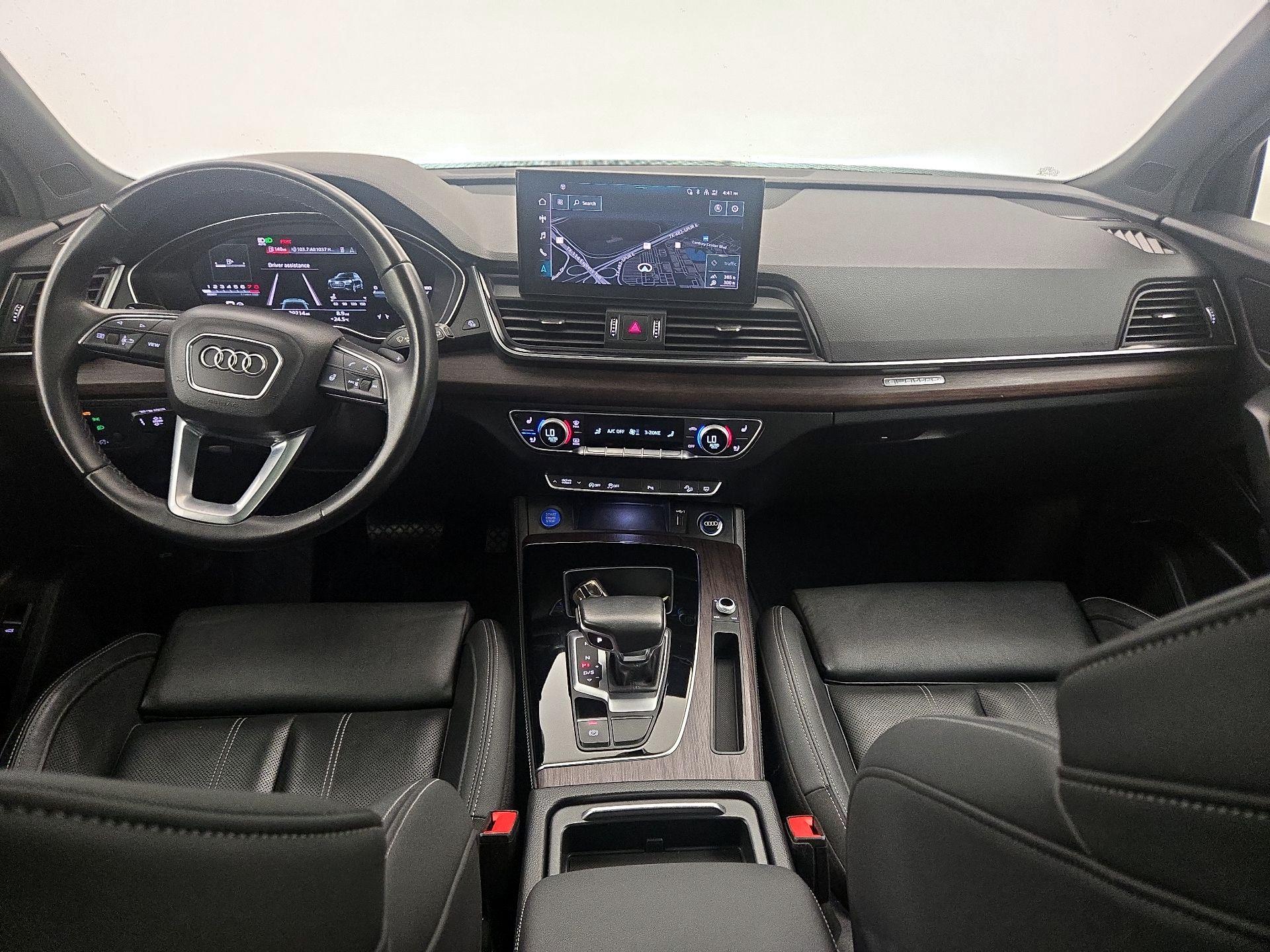 Thumbnail: 2022 Audi Q5 - 9