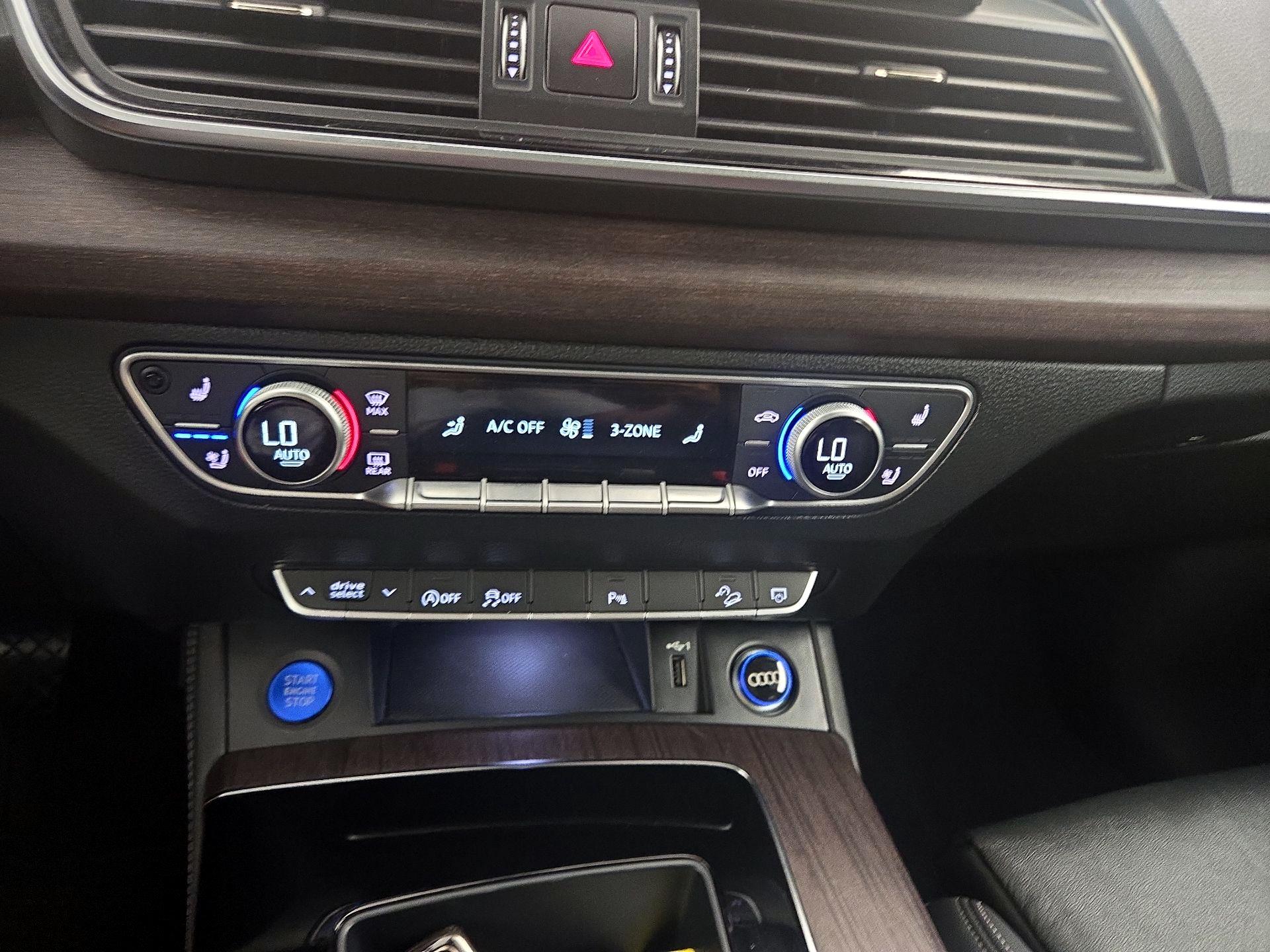 Thumbnail: 2022 Audi Q5 - 17