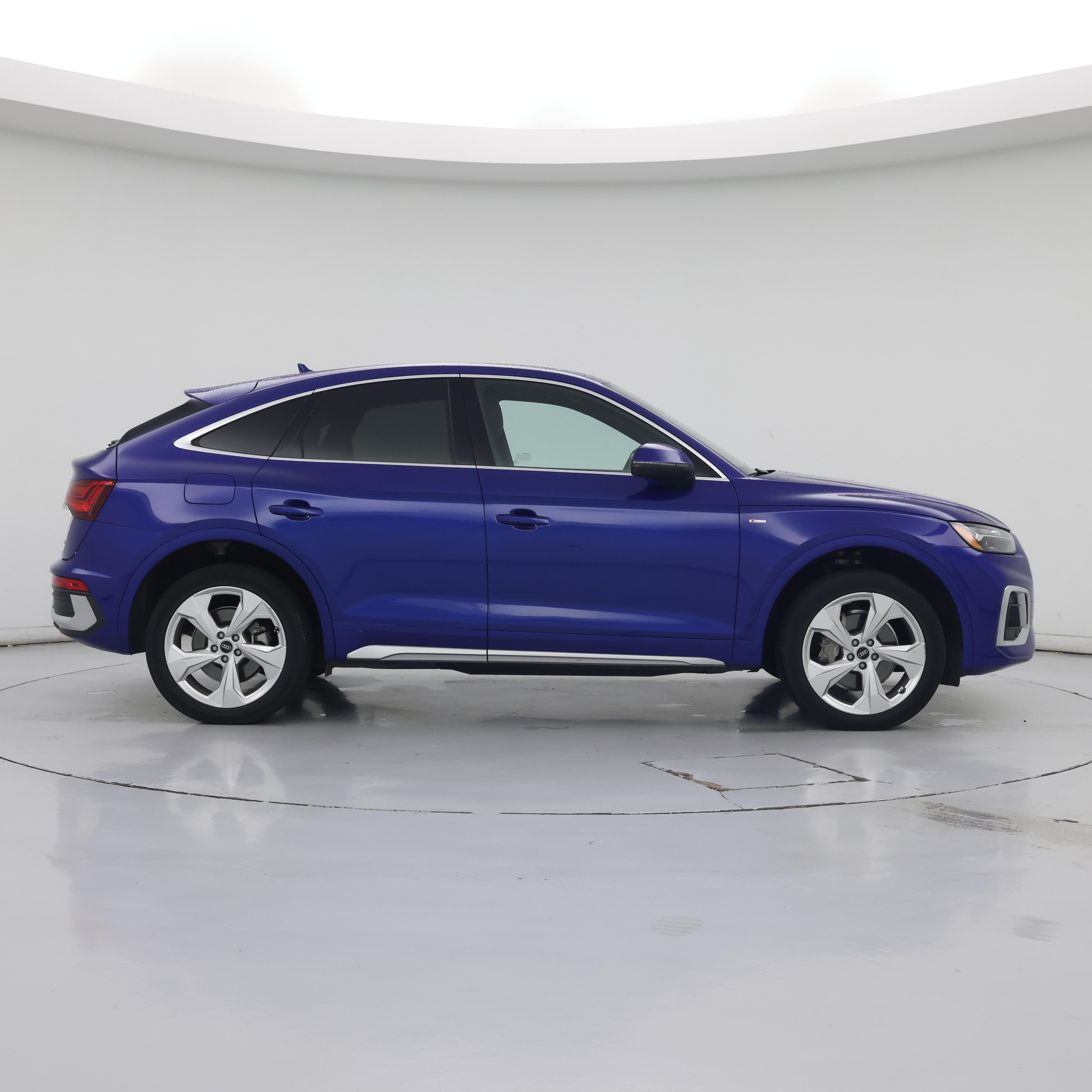 Thumbnail: 2022 Audi Q5 - 7