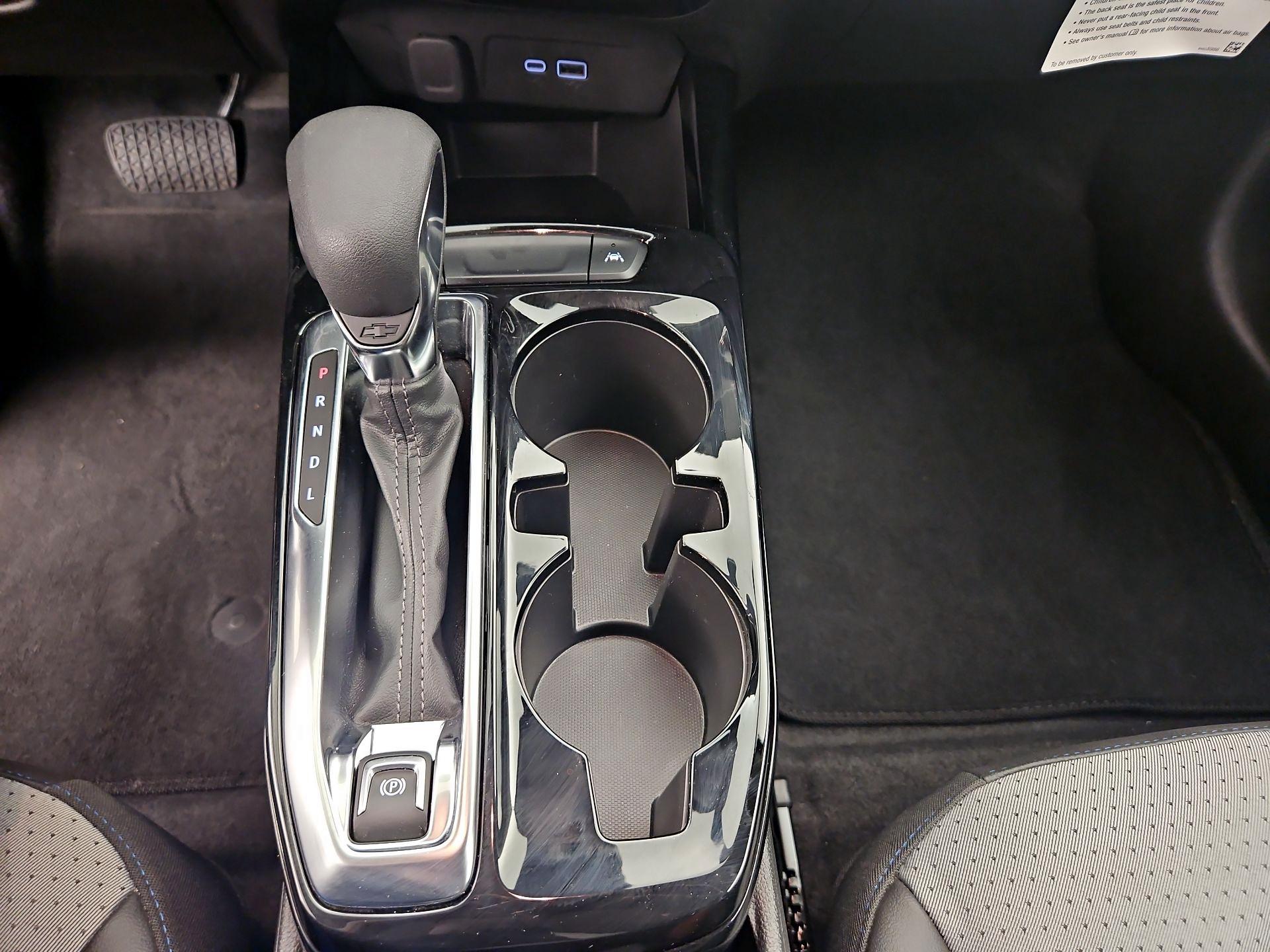 Thumbnail: 2024 Chevrolet Trax - 17