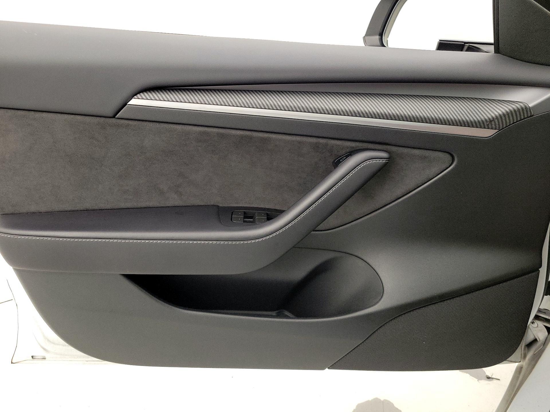 Thumbnail: 2023 Tesla Model 3 - 12