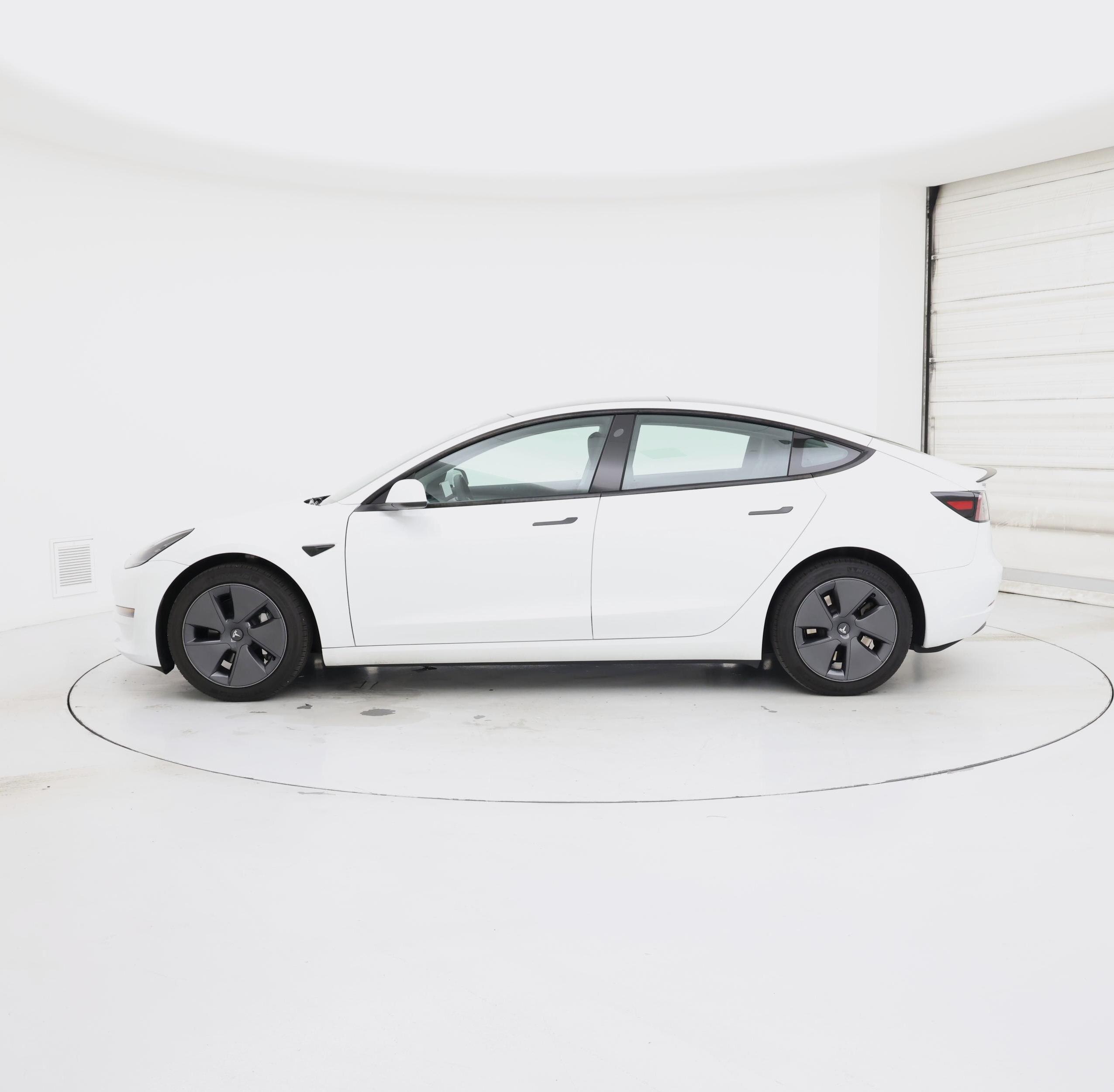 Thumbnail: 2023 Tesla Model 3 - 3