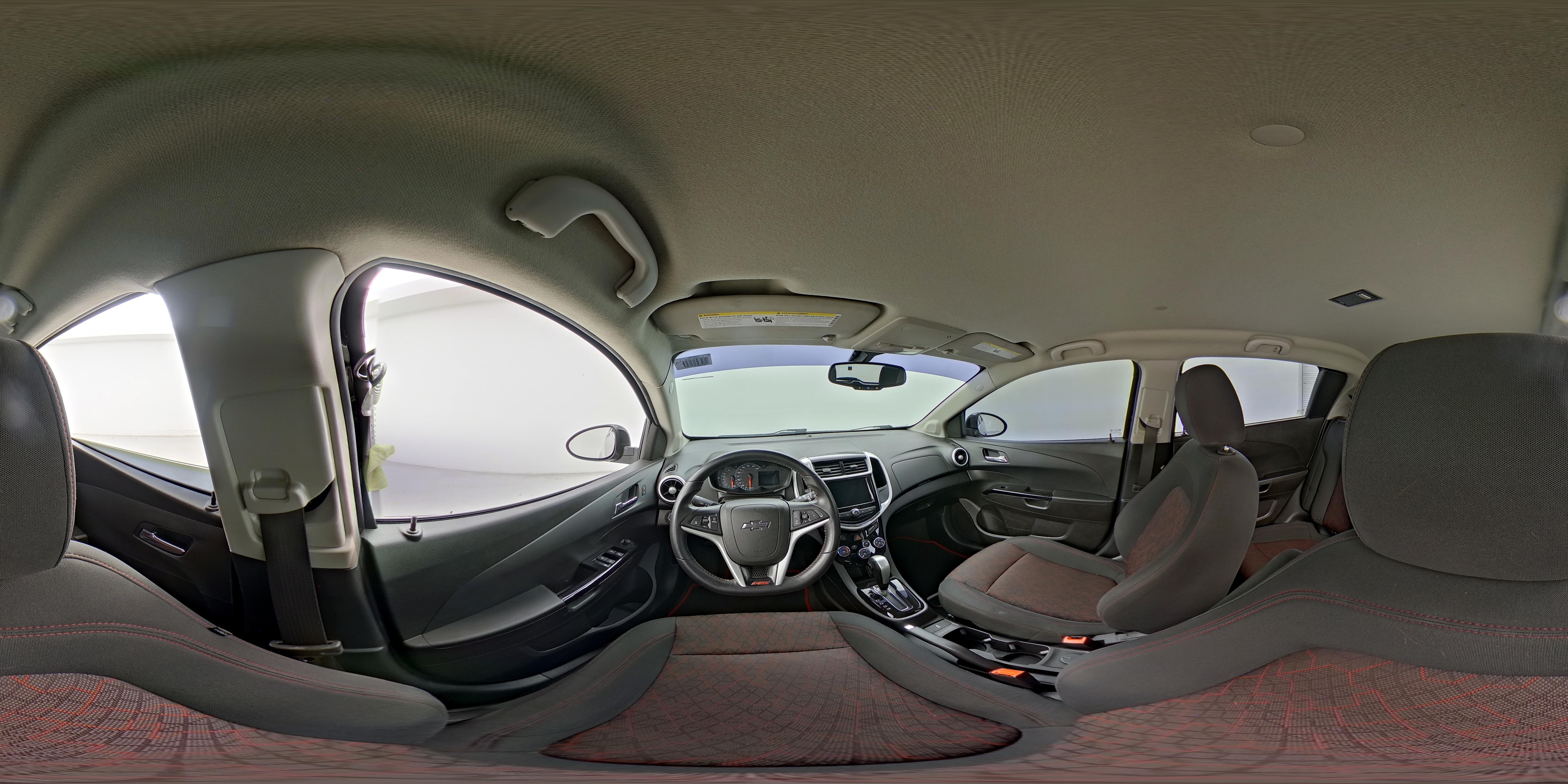 2018 Chevrolet Sonic LT - Photo 26
