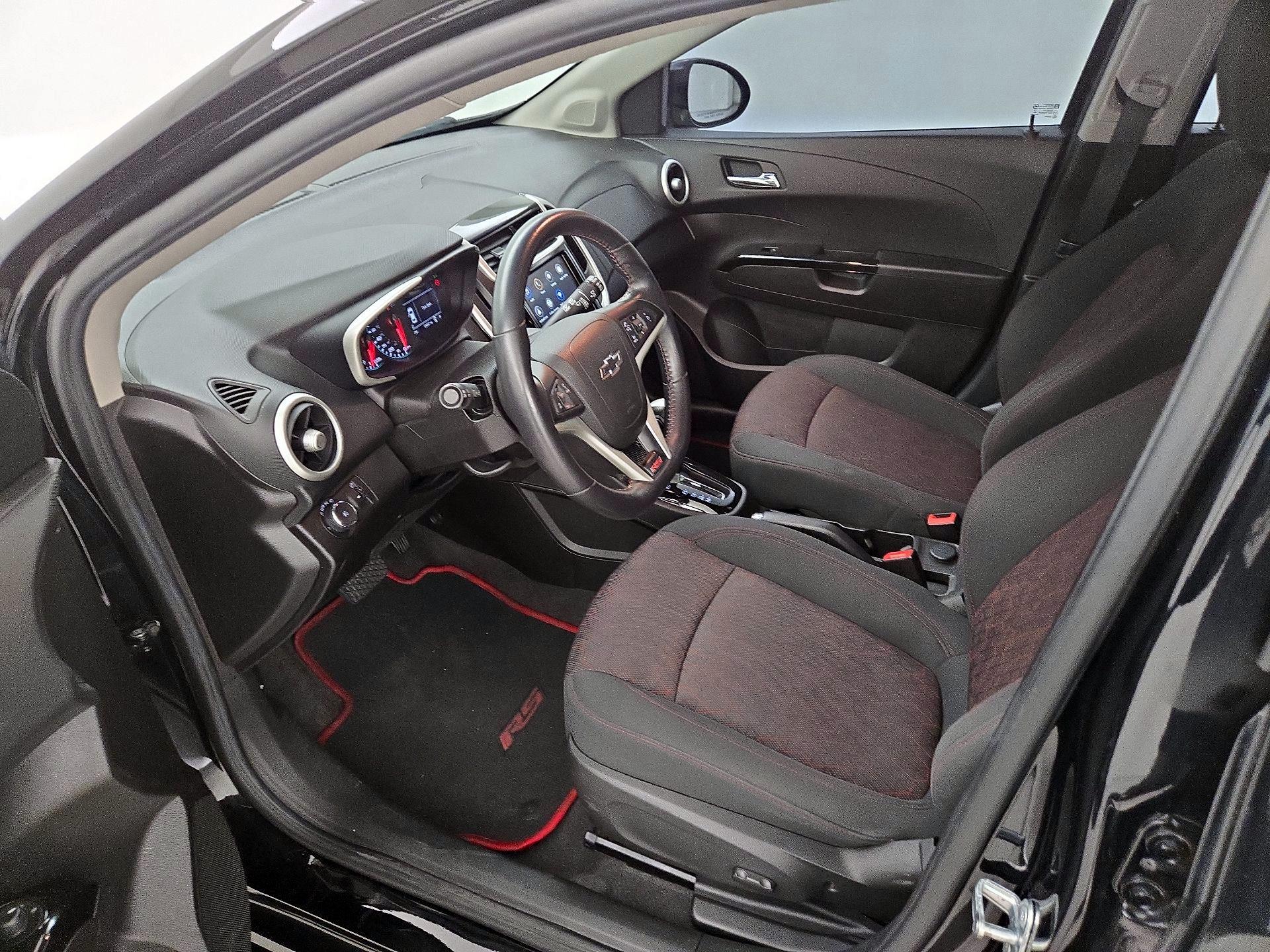 Thumbnail: 2018 Chevrolet Sonic - 11