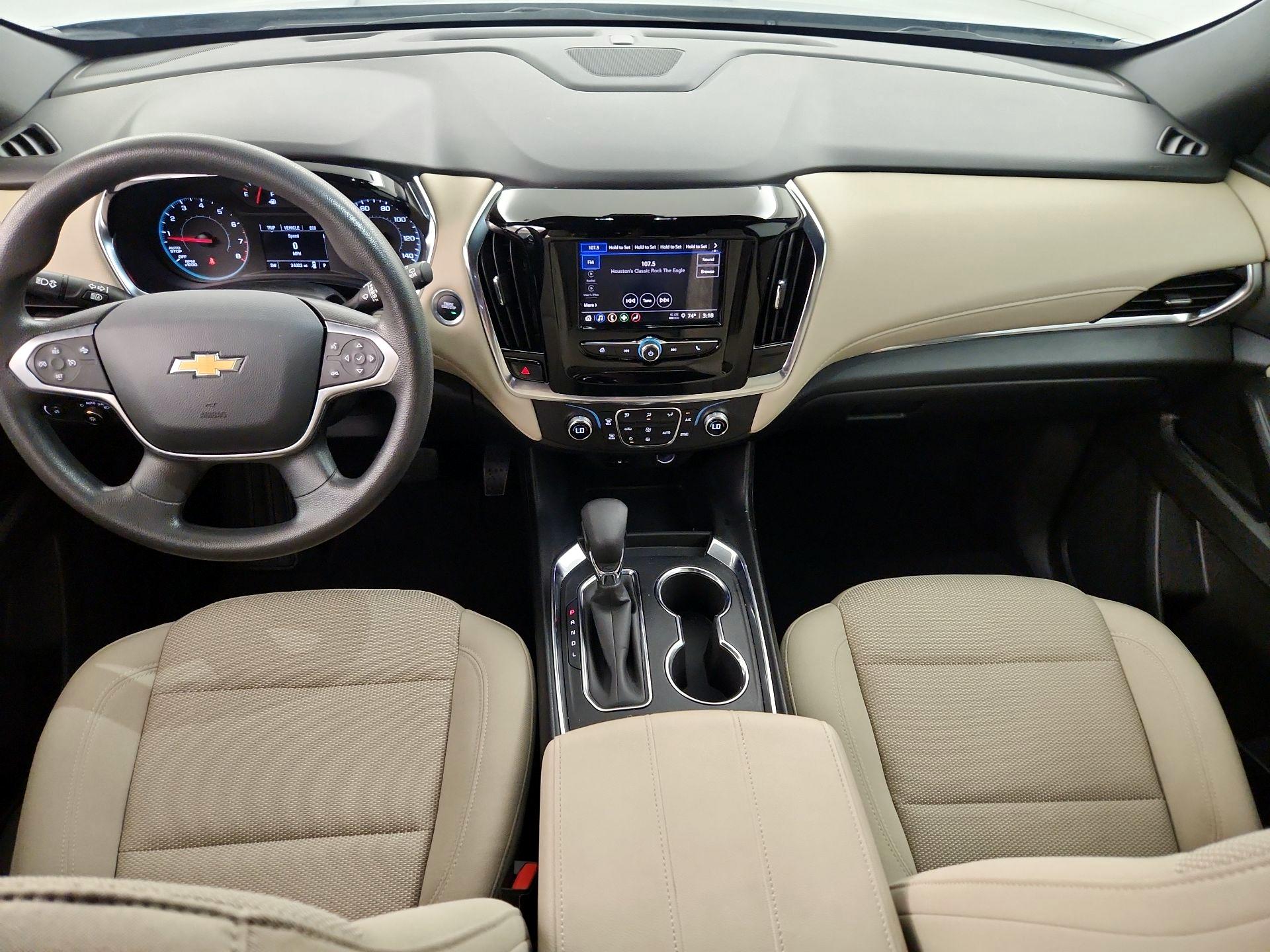 Thumbnail: 2023 Chevrolet Traverse - 9