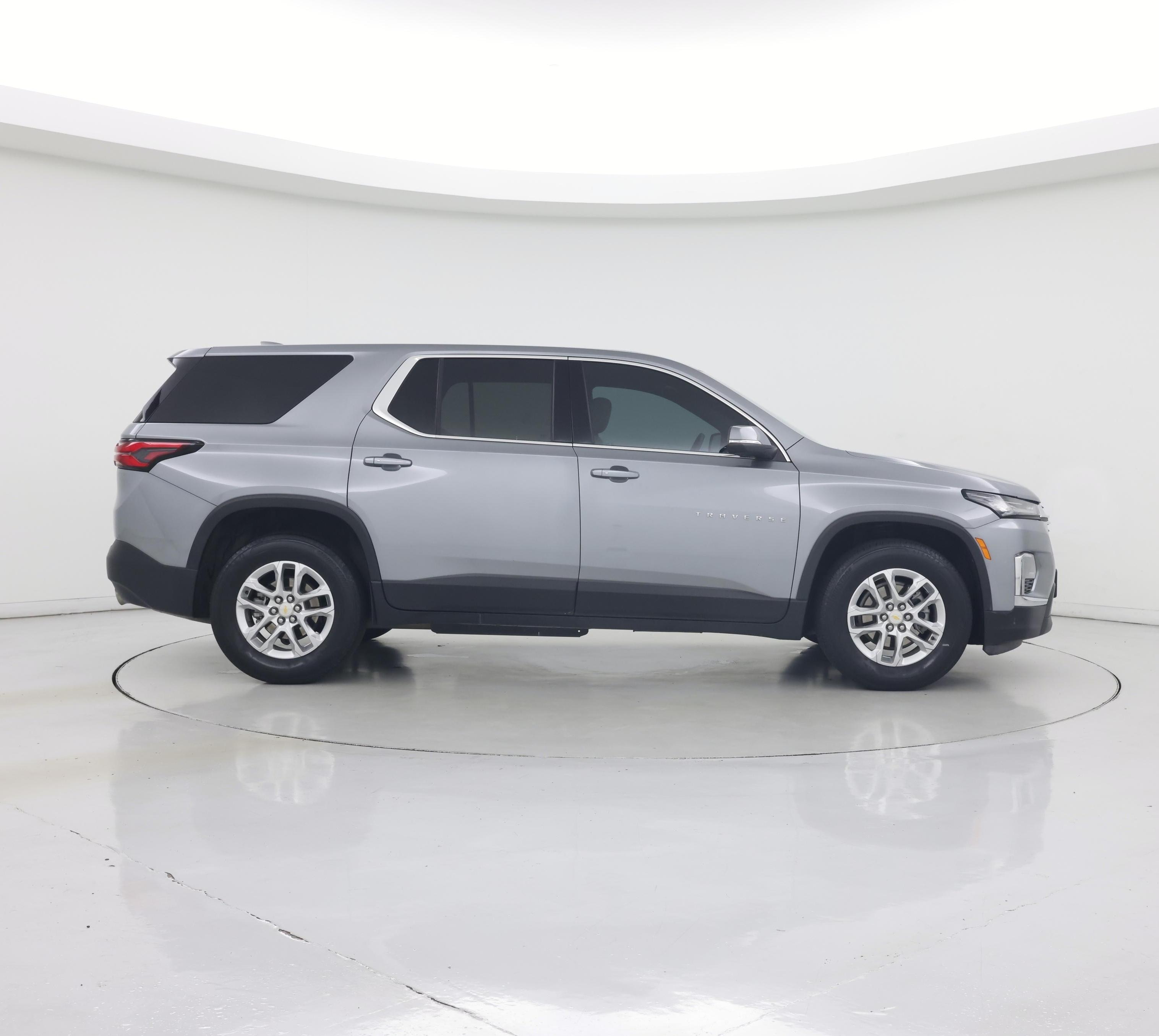 Thumbnail: 2023 Chevrolet Traverse - 7