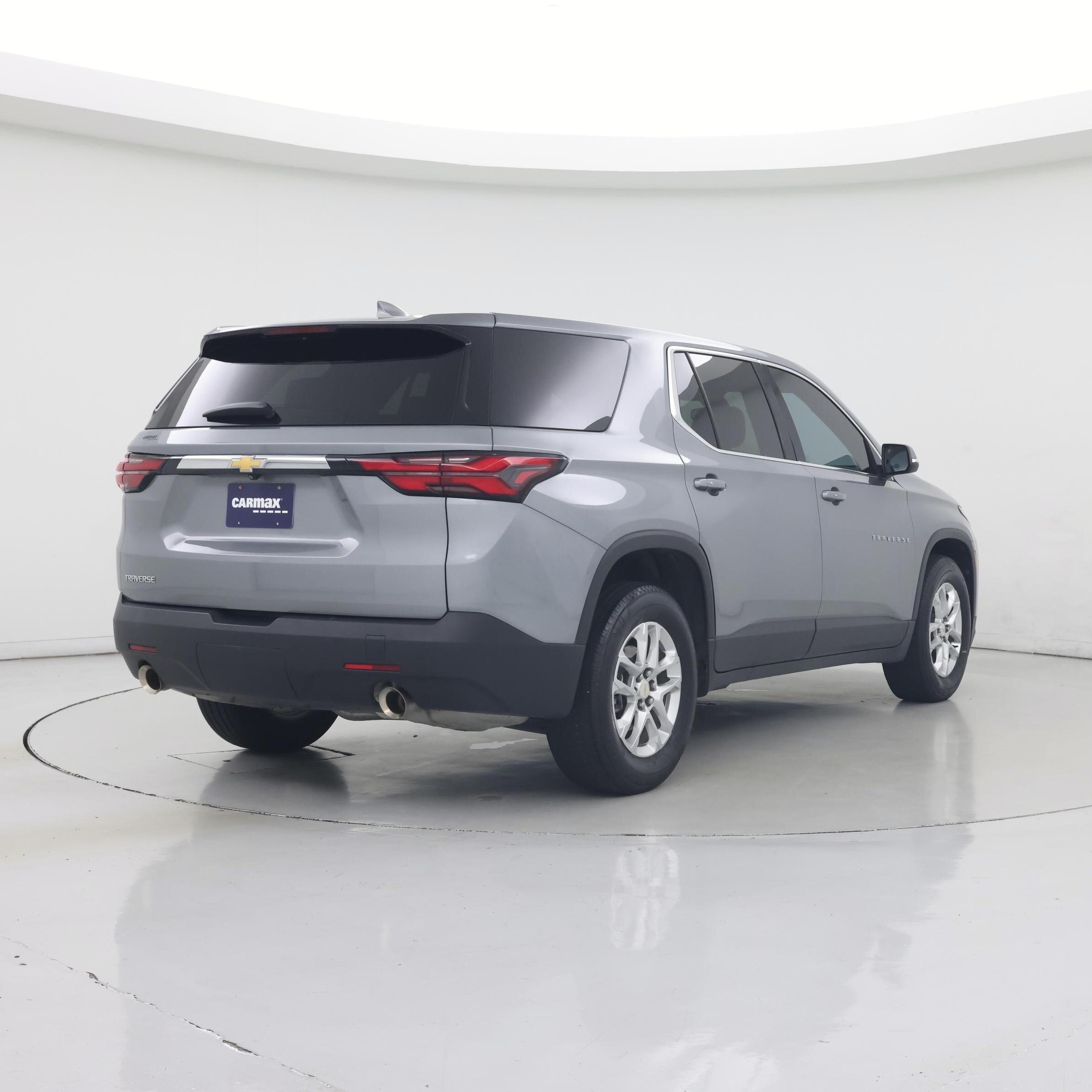 Thumbnail: 2023 Chevrolet Traverse - 8