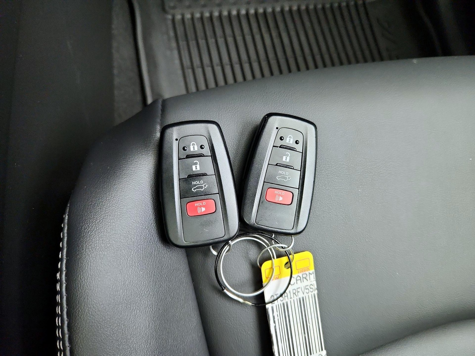 2025 Toyota RAV4 XLE Premium - Photo 25