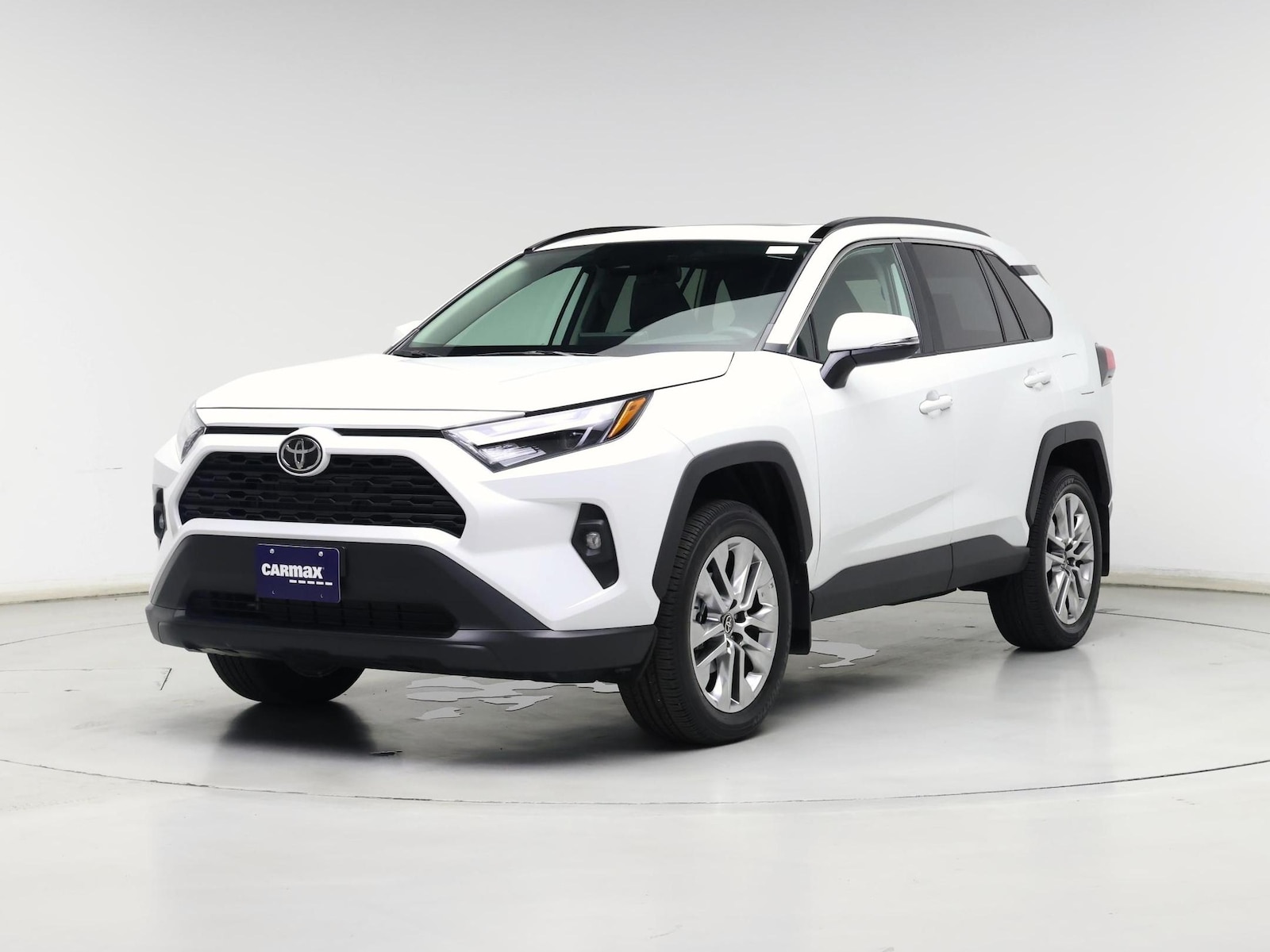 2025 Toyota RAV4 XLE Premium - Photo 5