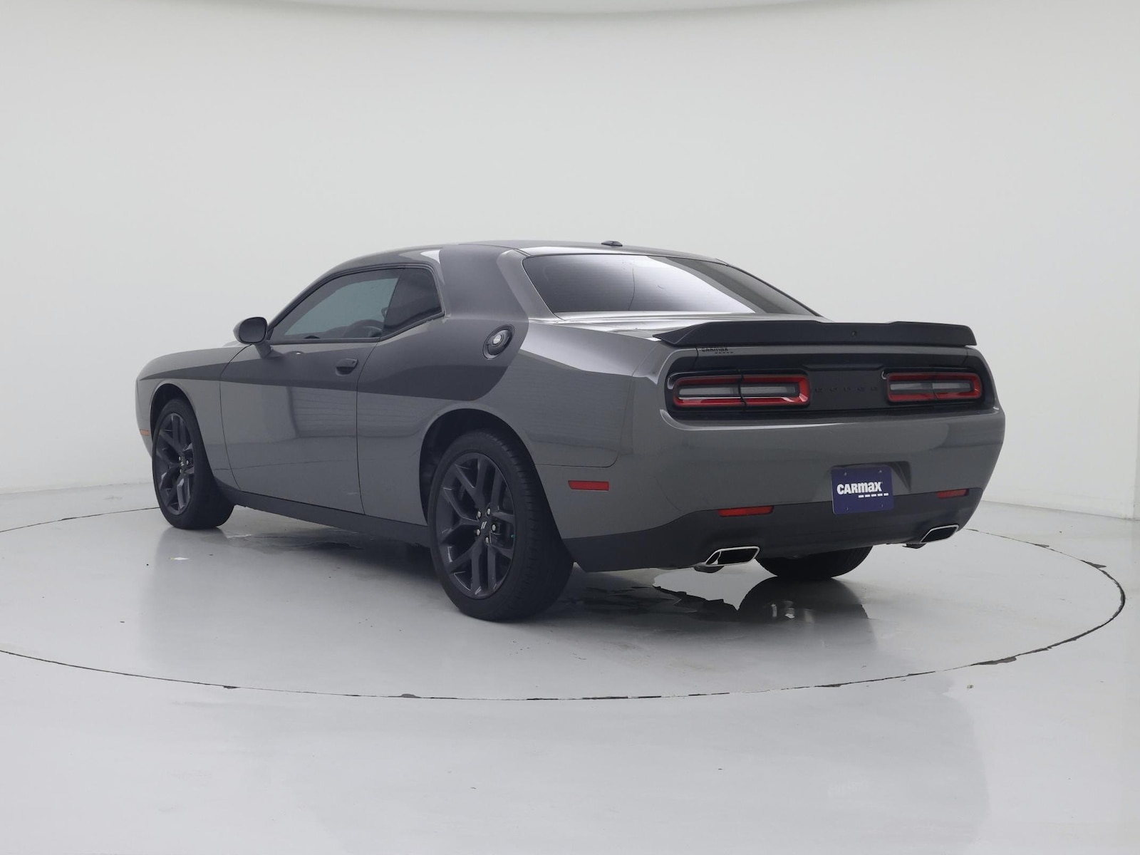 2023 Dodge Challenger SXT - Photo 3