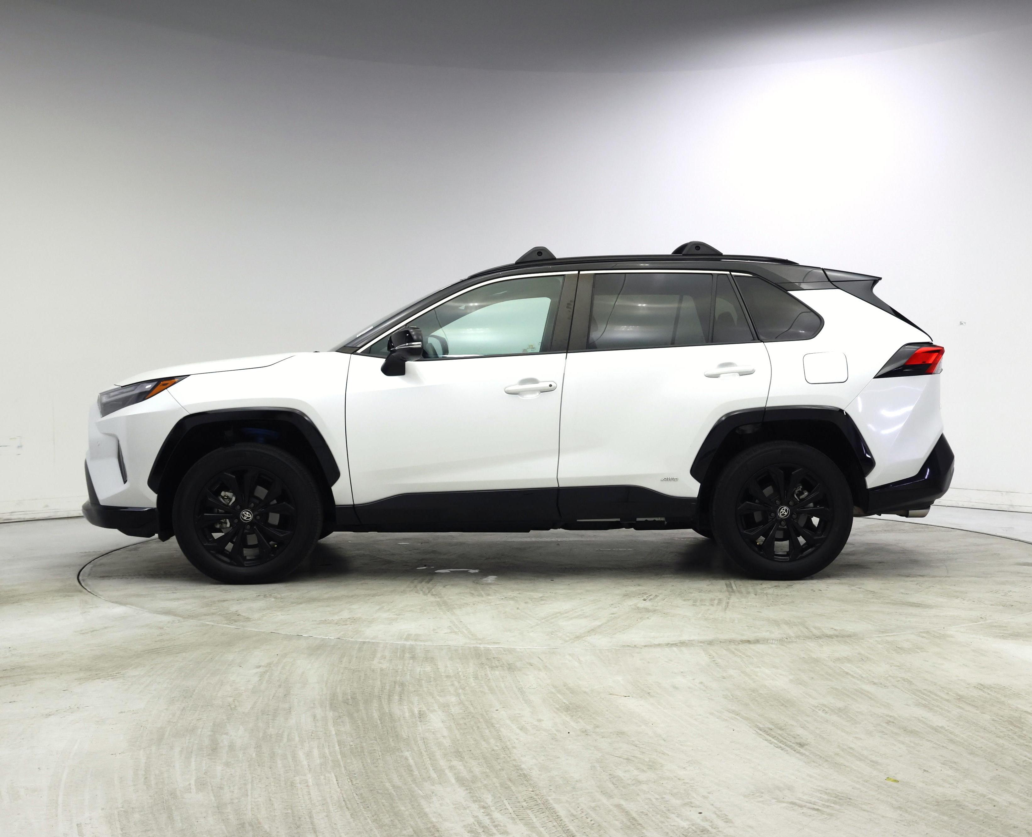 Thumbnail: 2023 Toyota RAV4 - 3