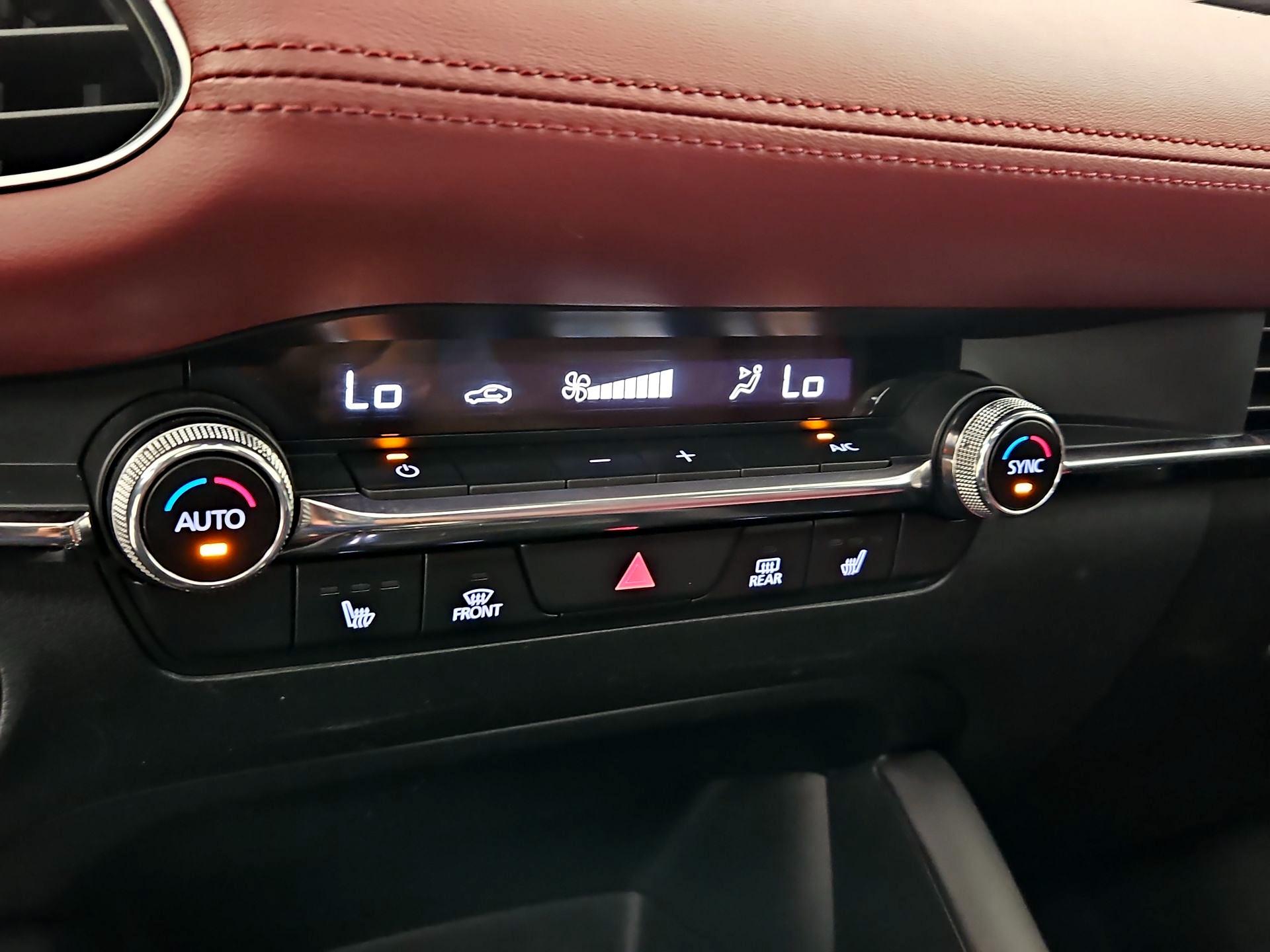 Thumbnail: 2023 Mazda Mazda3 - 17