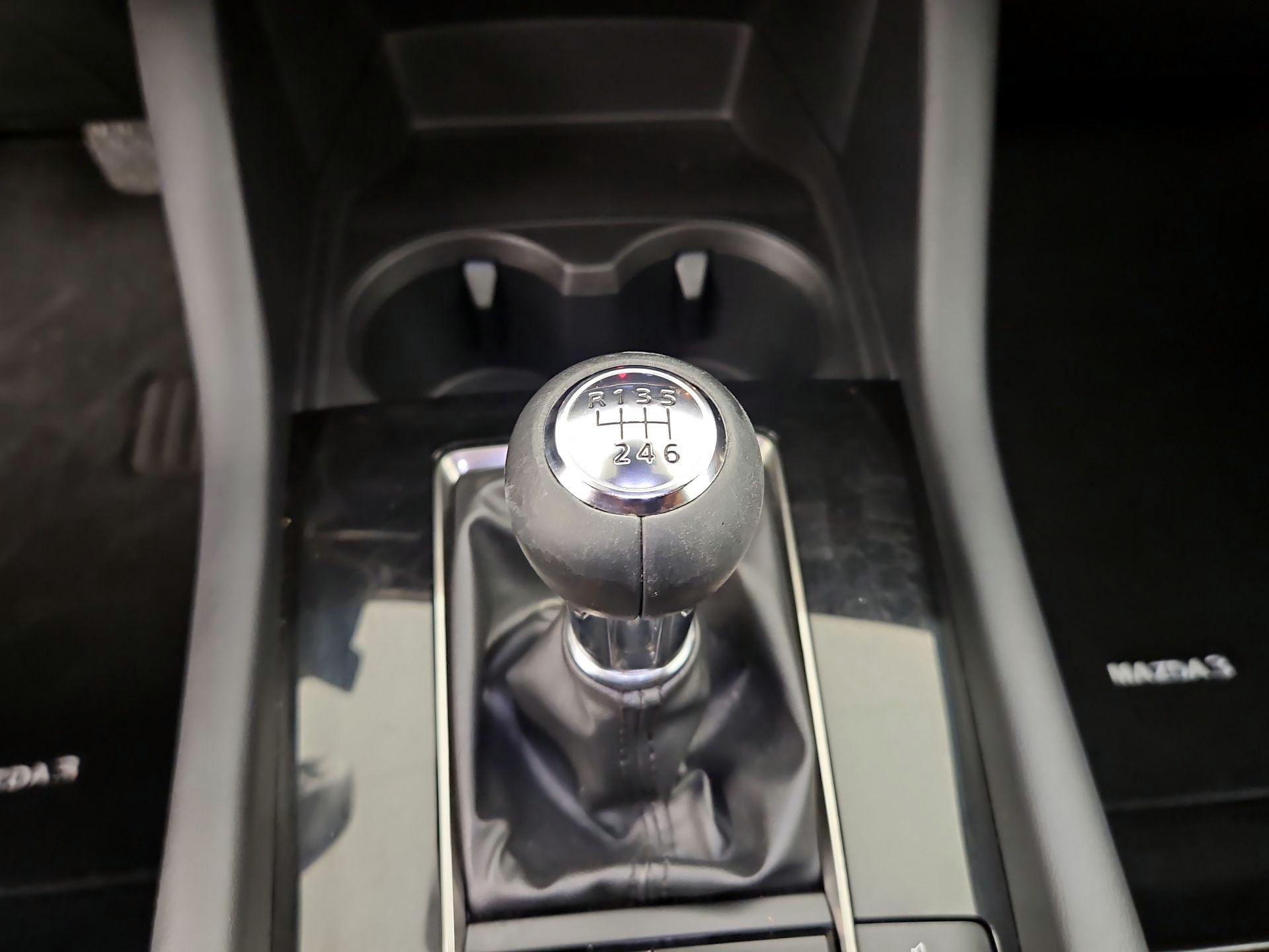 Thumbnail: 2023 Mazda Mazda3 - 18
