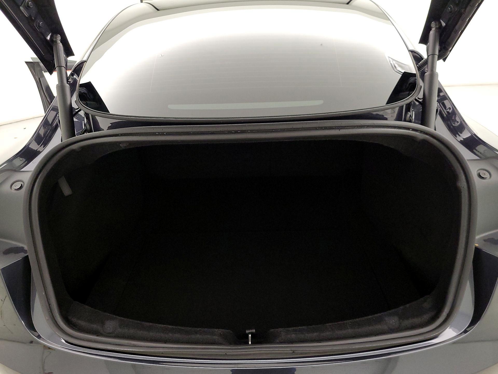Thumbnail: 2024 Tesla Model 3 - 20
