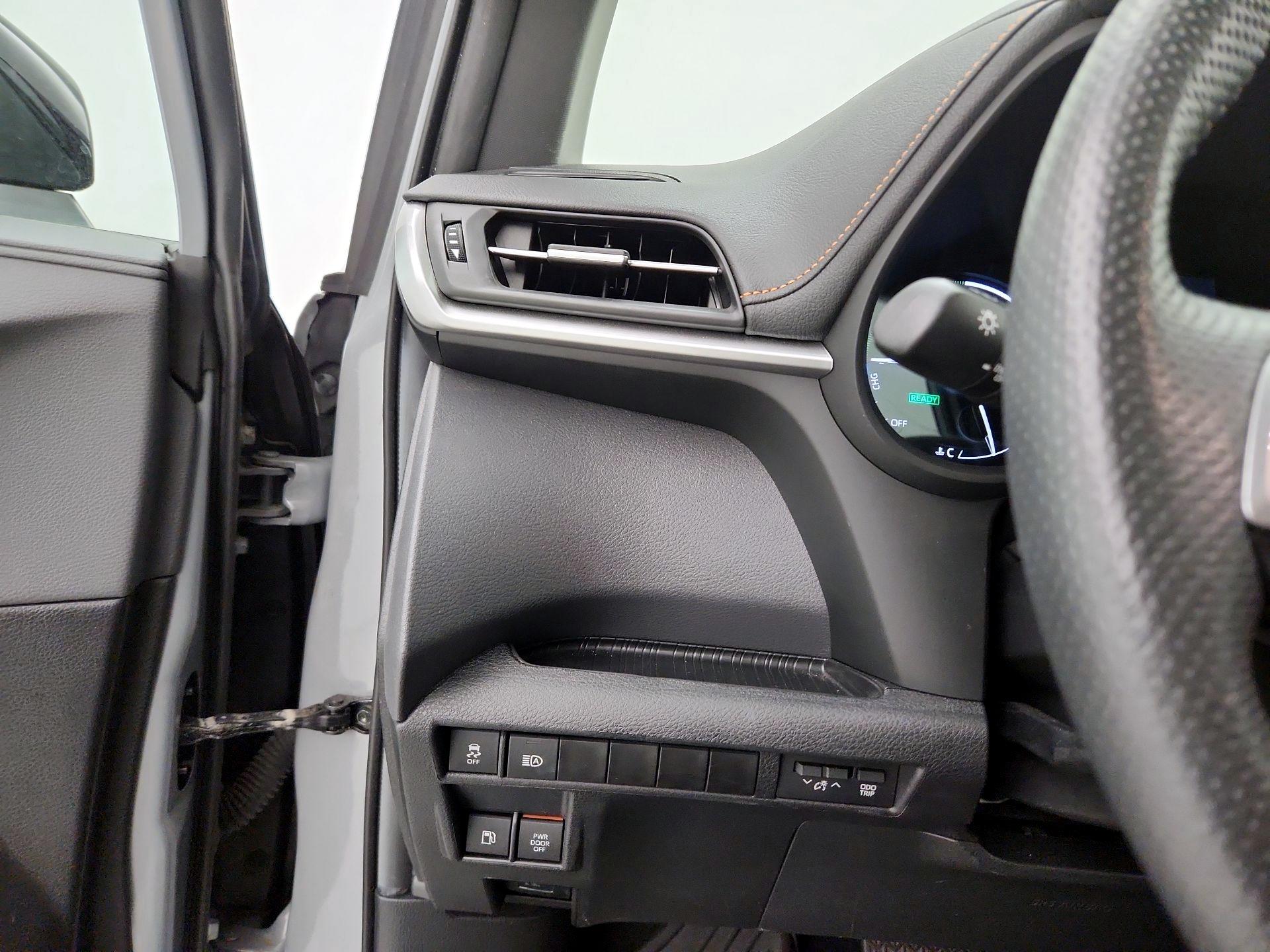 Thumbnail: 2024 Toyota Sienna - 13