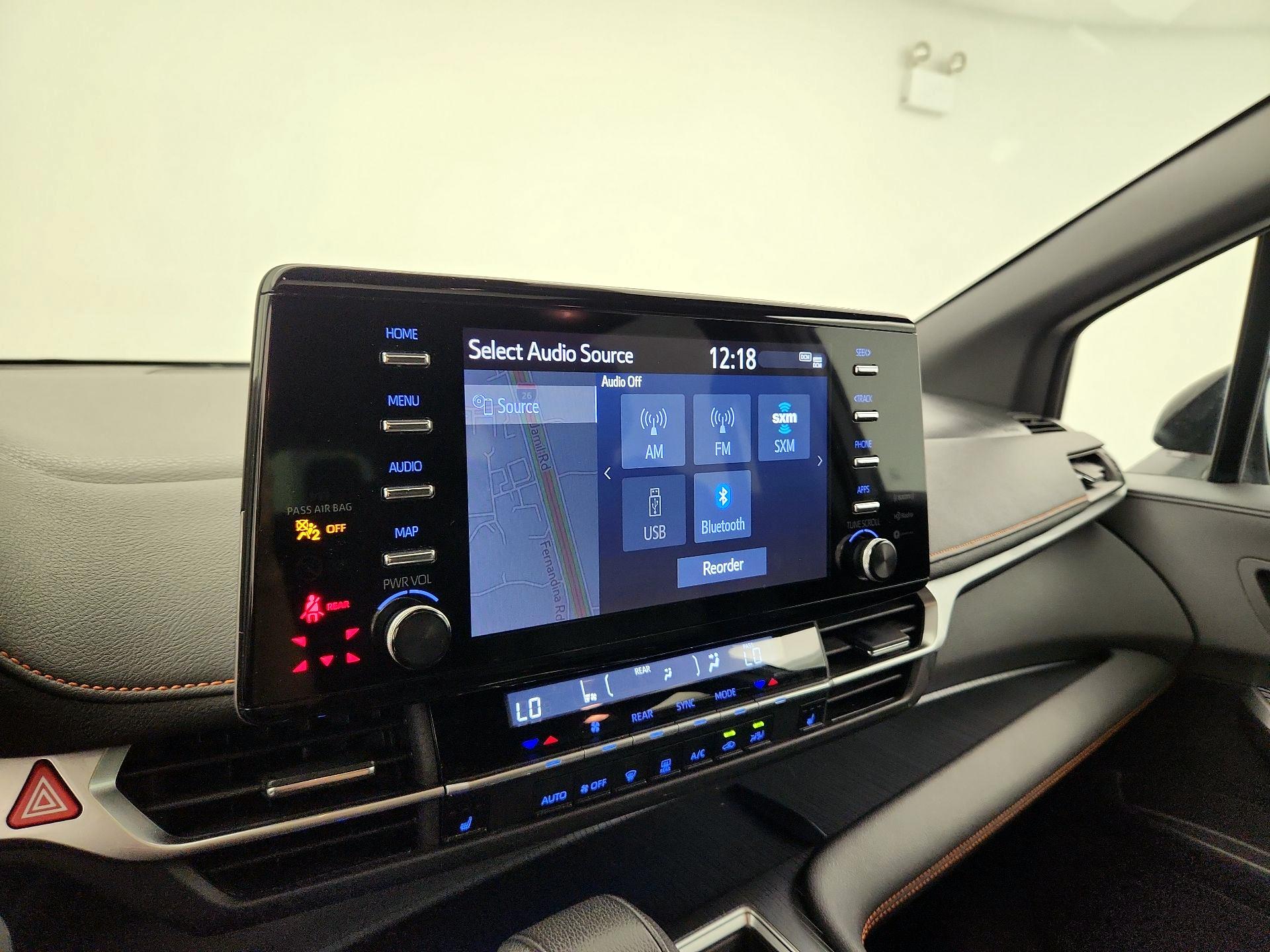 Thumbnail: 2024 Toyota Sienna - 16