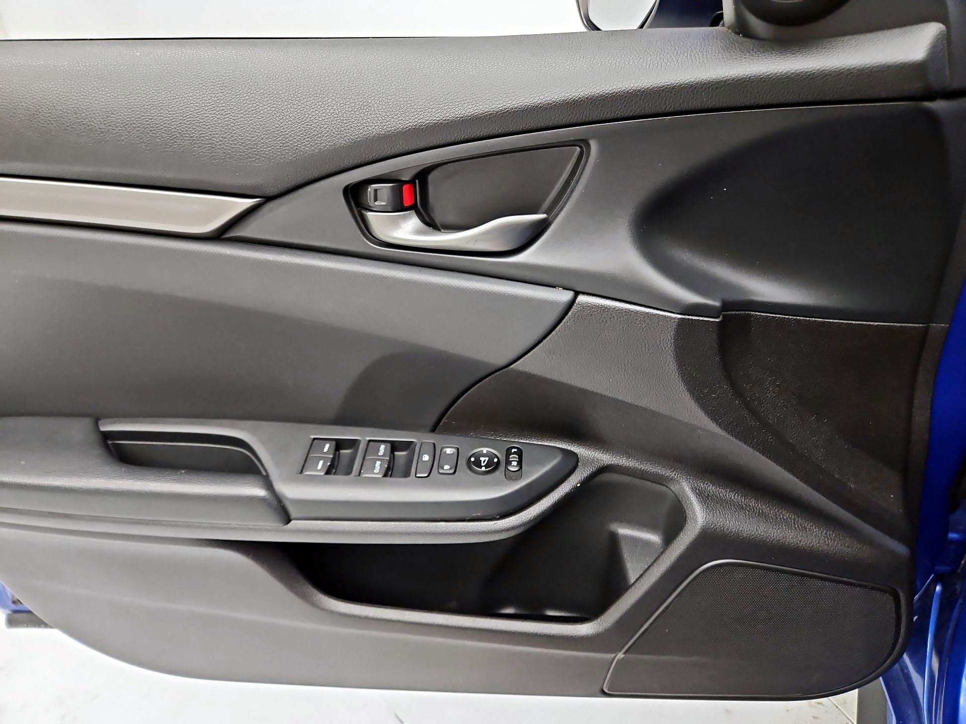 Thumbnail: 2020 Honda Civic - 12