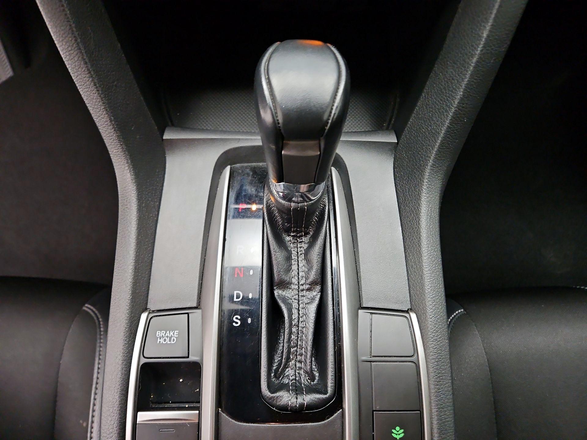 Thumbnail: 2020 Honda Civic - 17