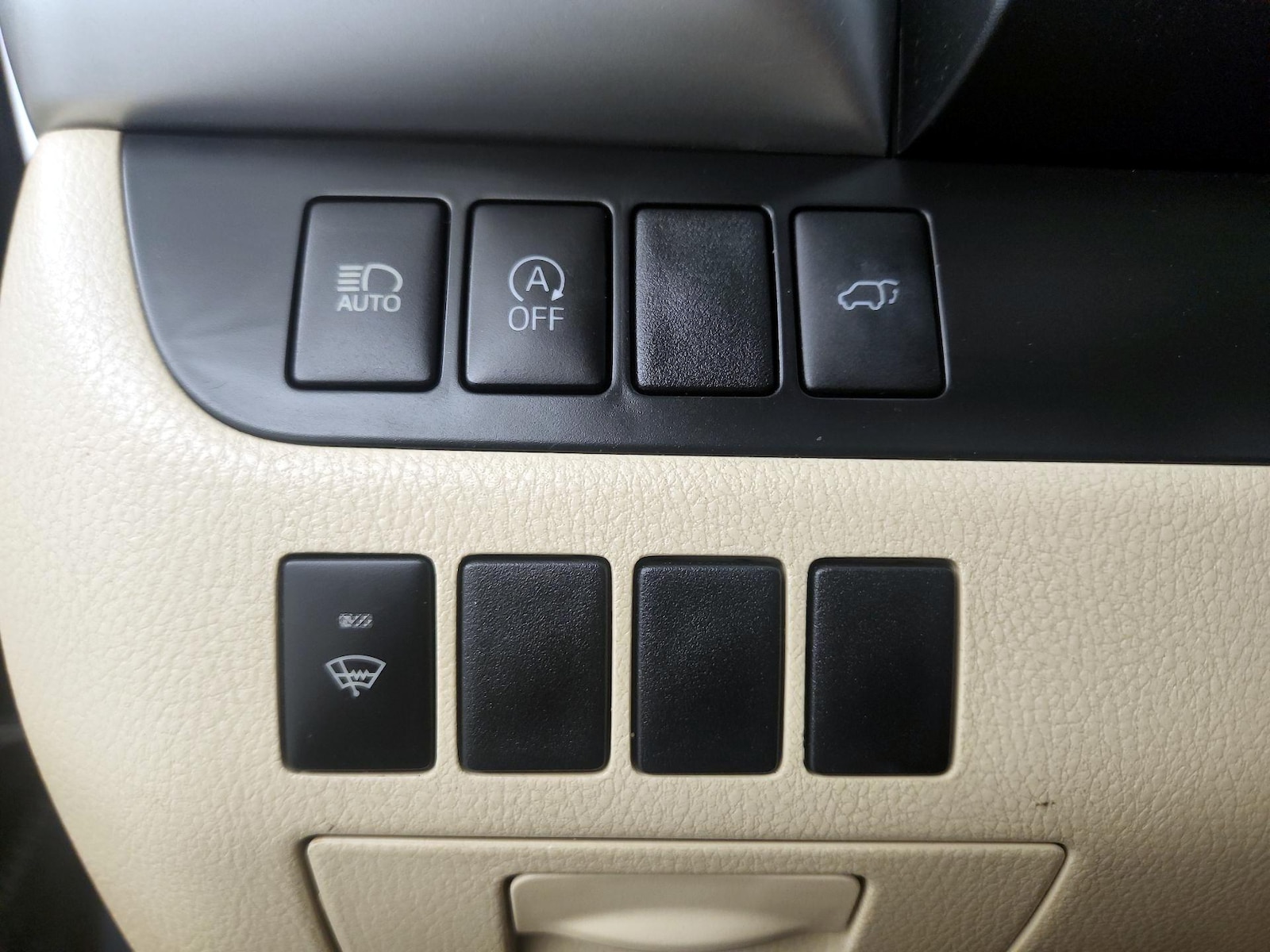 2019 Toyota Highlander XLE - Photo 14