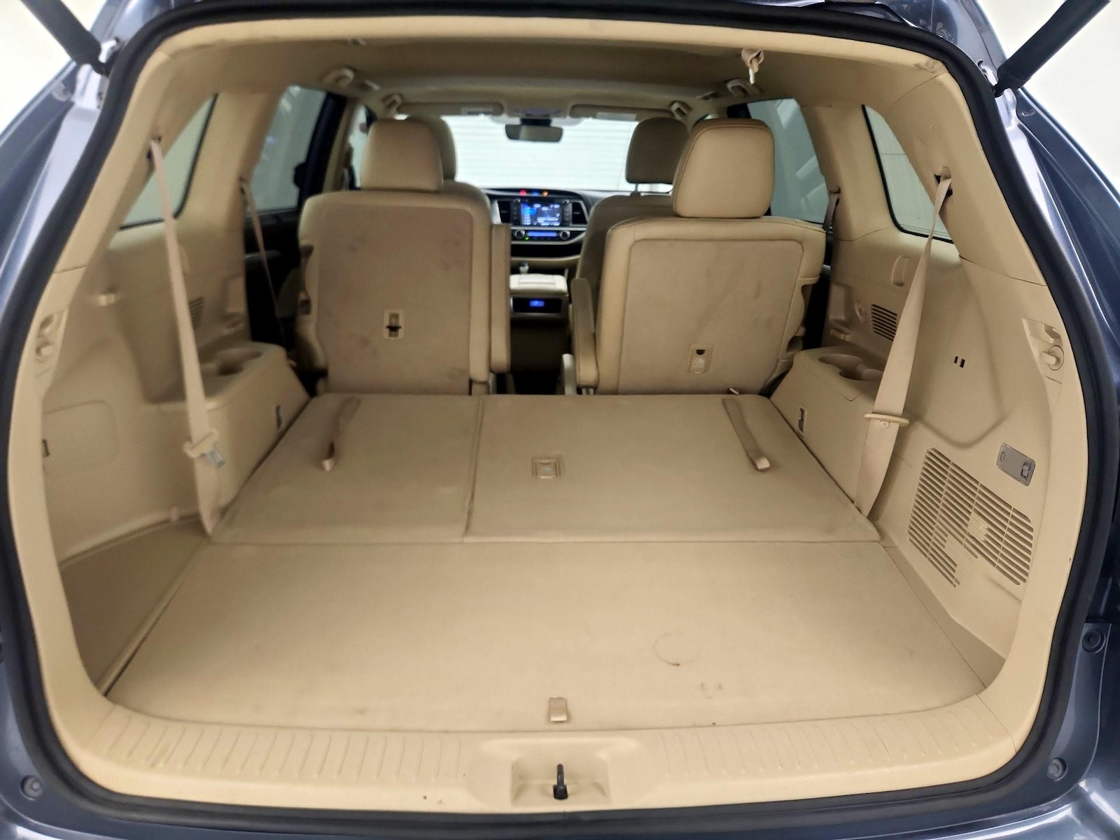 2019 Toyota Highlander XLE - Photo 24
