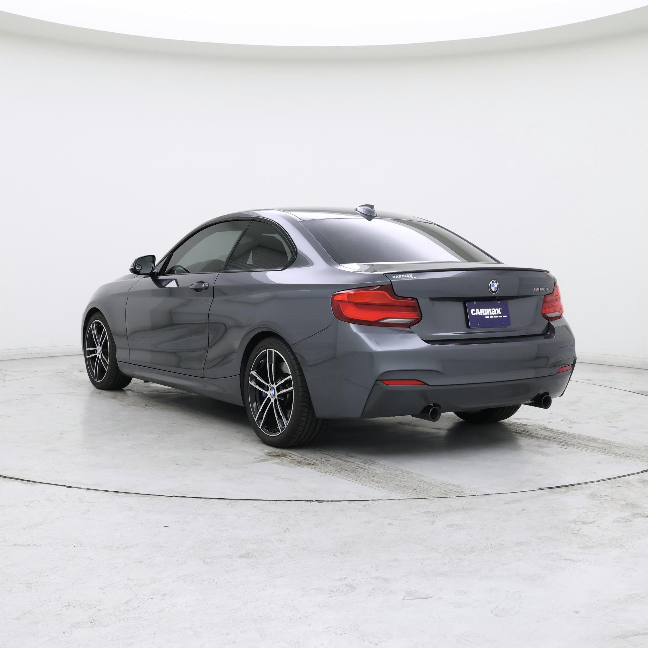 Thumbnail: 2018 BMW 2 Series - 2