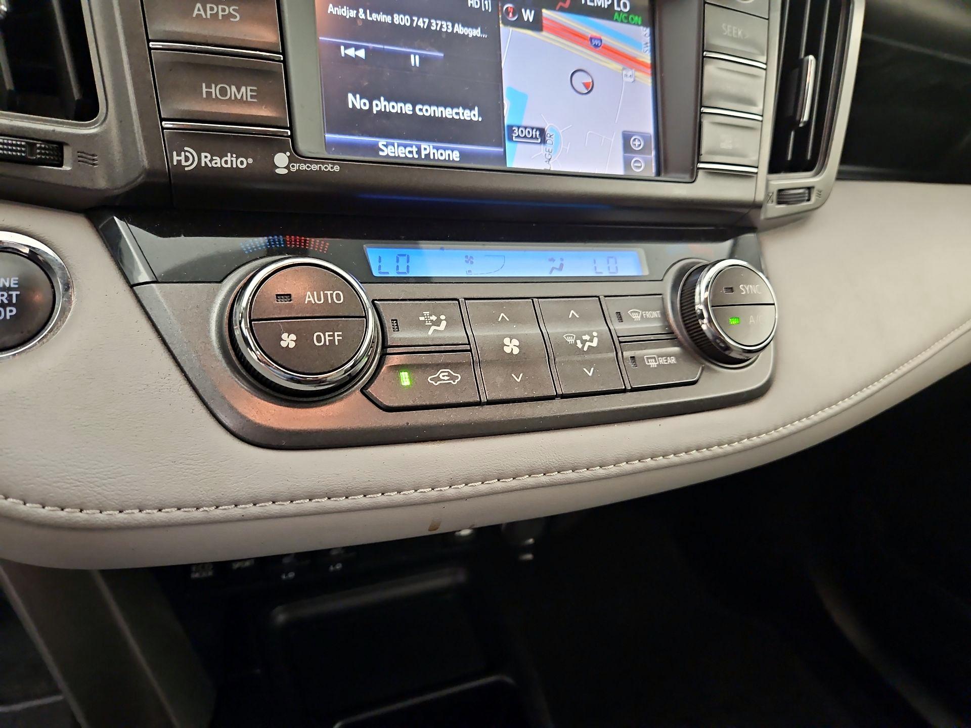 Thumbnail: 2015 Toyota RAV4 - 17