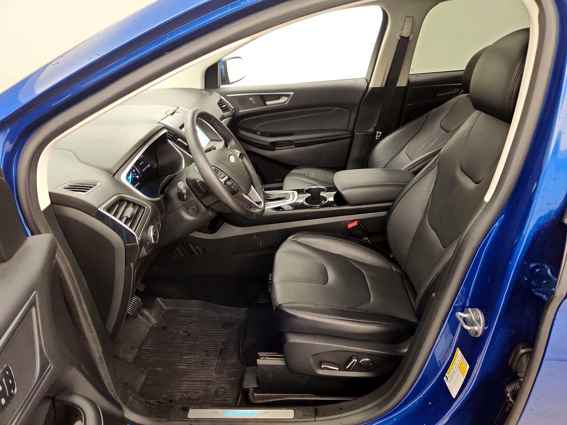 Thumbnail: 2018 Ford Edge - 11