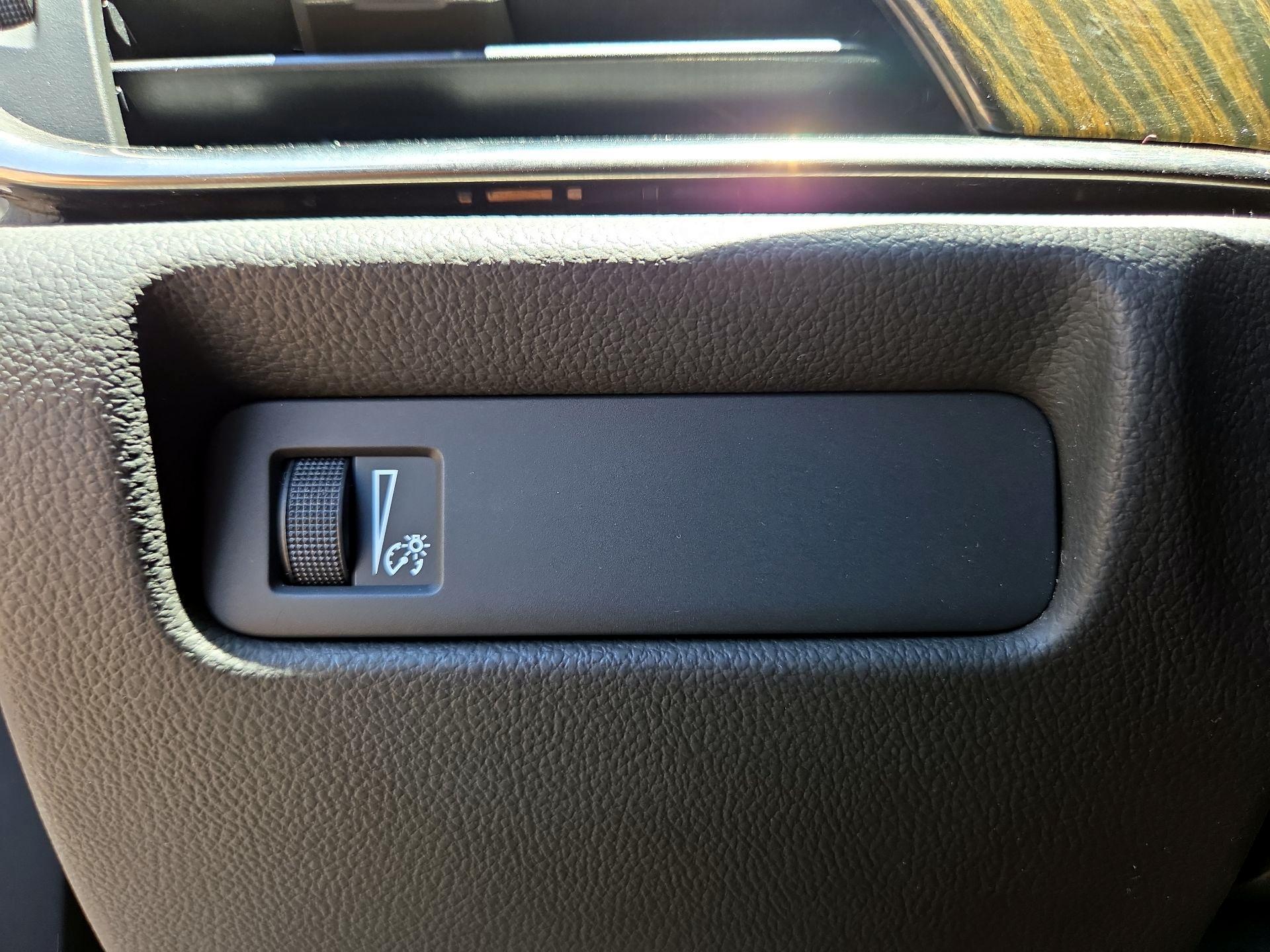 Thumbnail: 2016 Cadillac ATS - 11