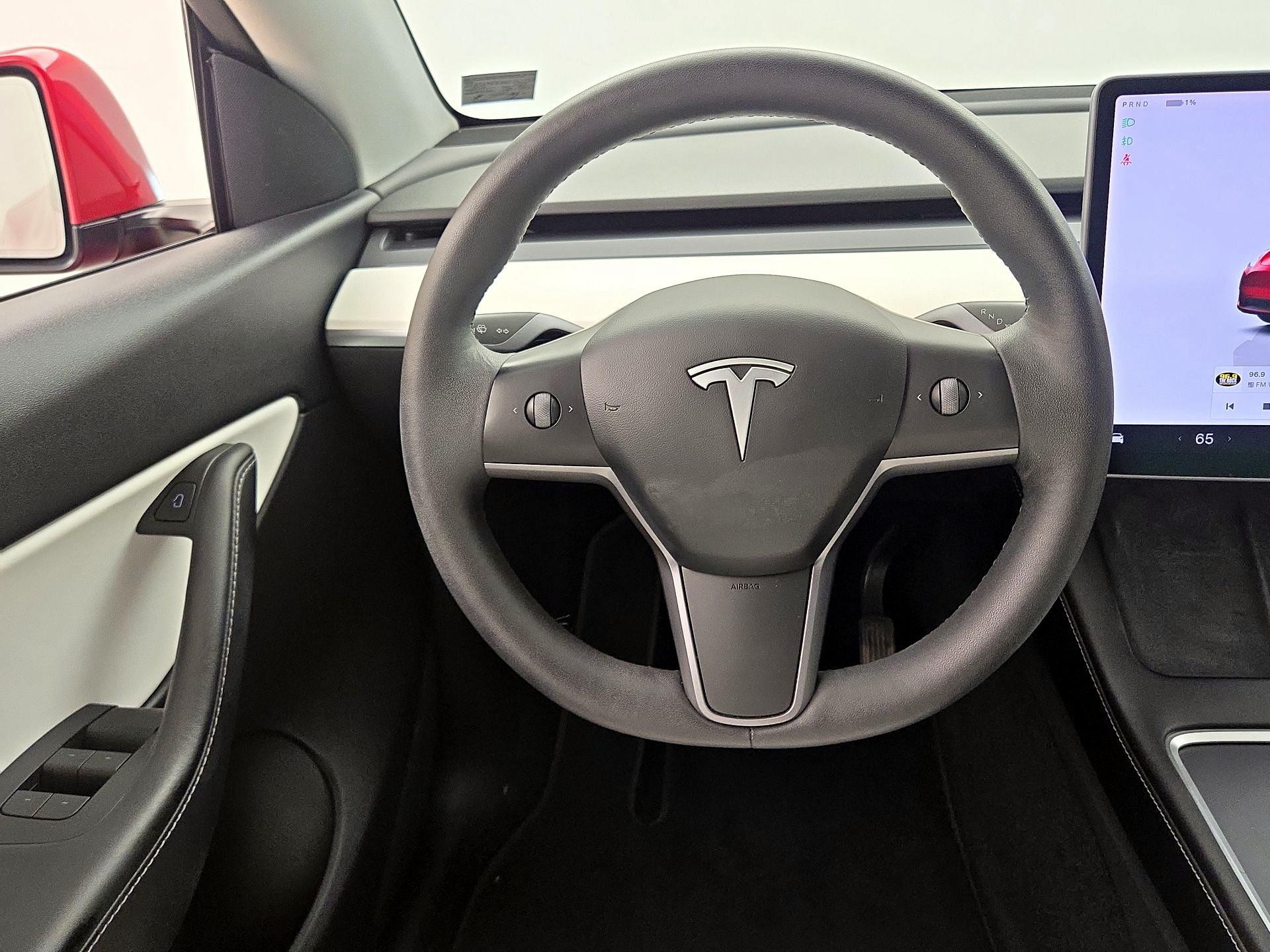 Thumbnail: 2022 Tesla Model Y - 10
