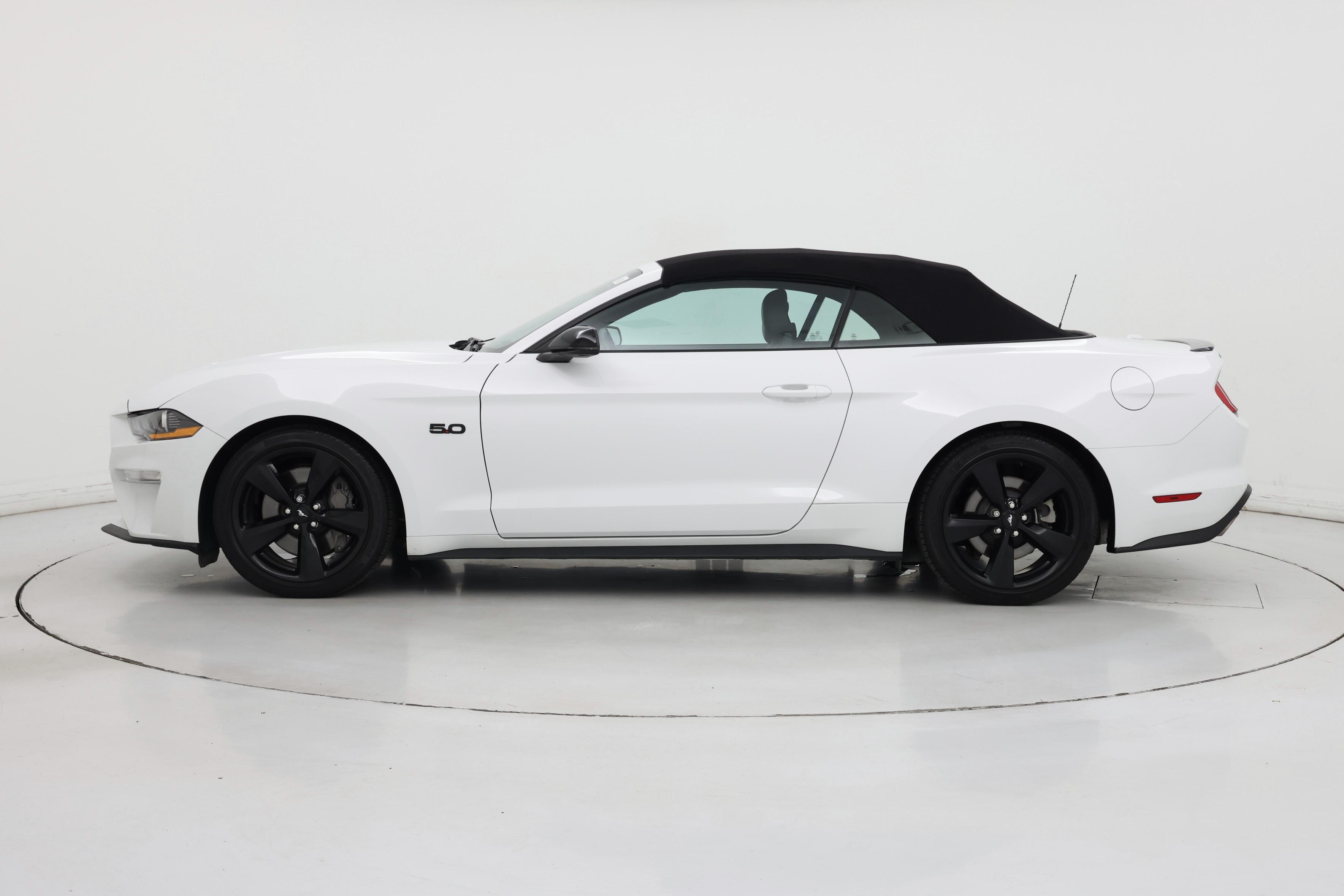 Thumbnail: 2021 Ford Mustang - 3