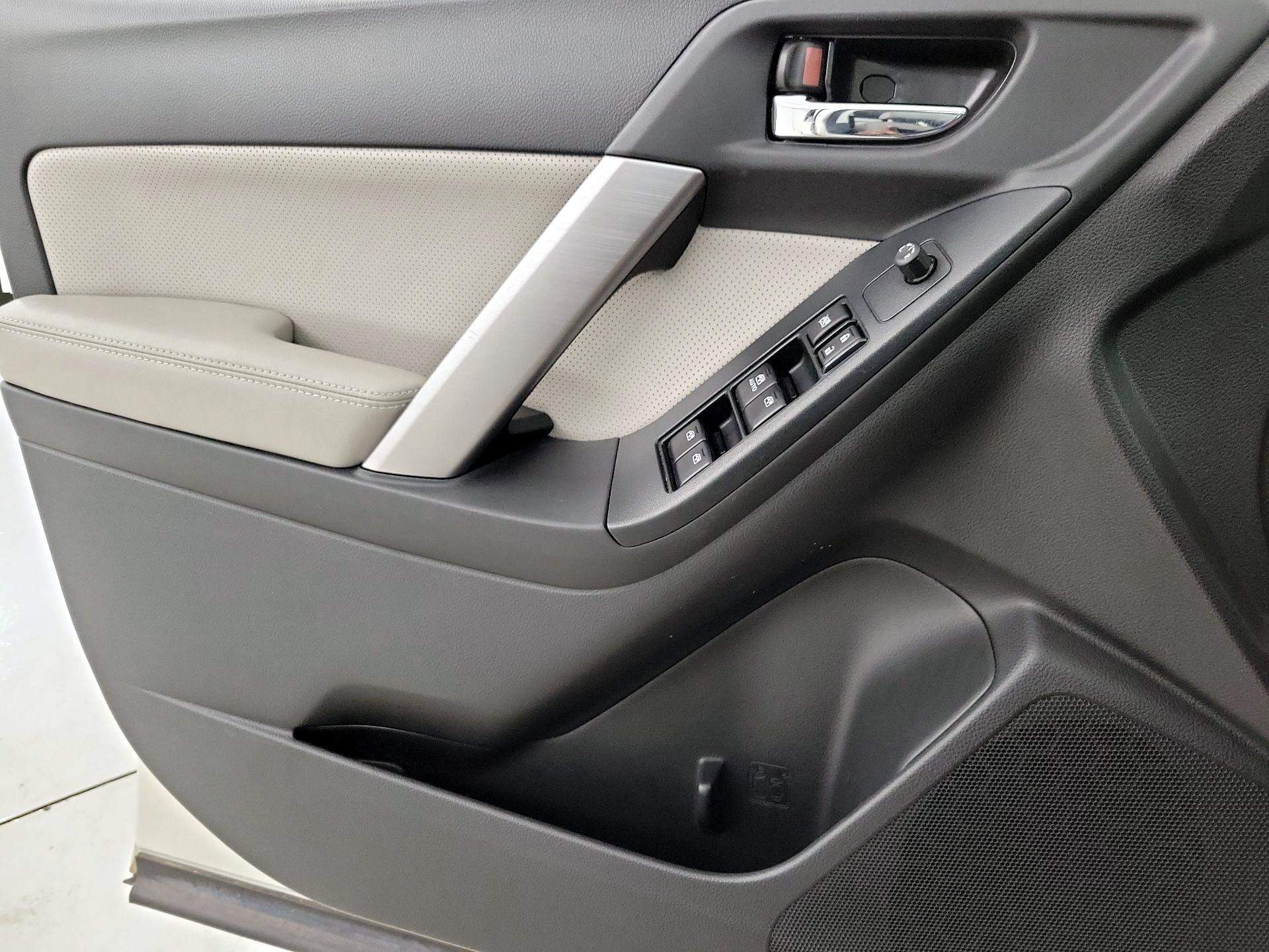 Thumbnail: 2015 Subaru Forester - 12