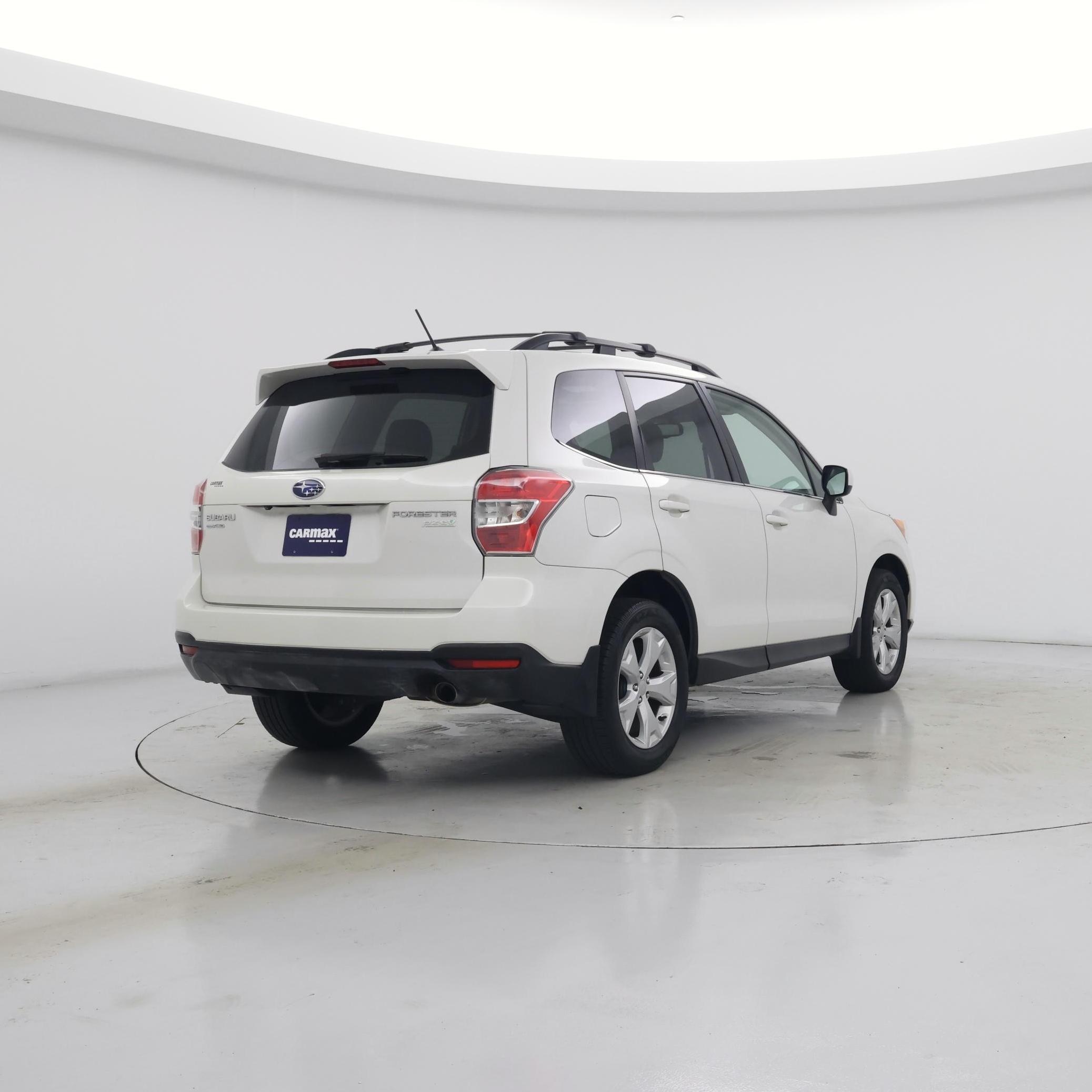 Thumbnail: 2015 Subaru Forester - 8