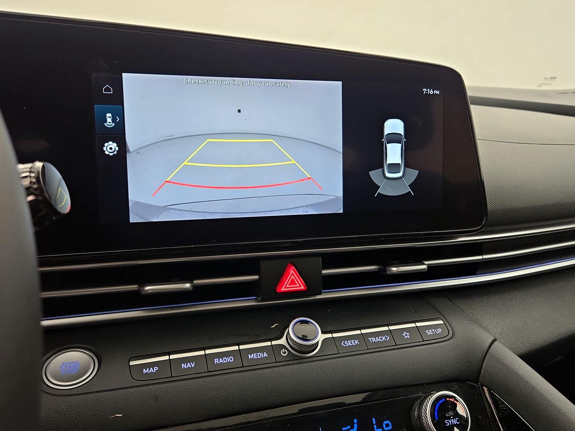 Thumbnail: 2023 Hyundai Elantra - 15