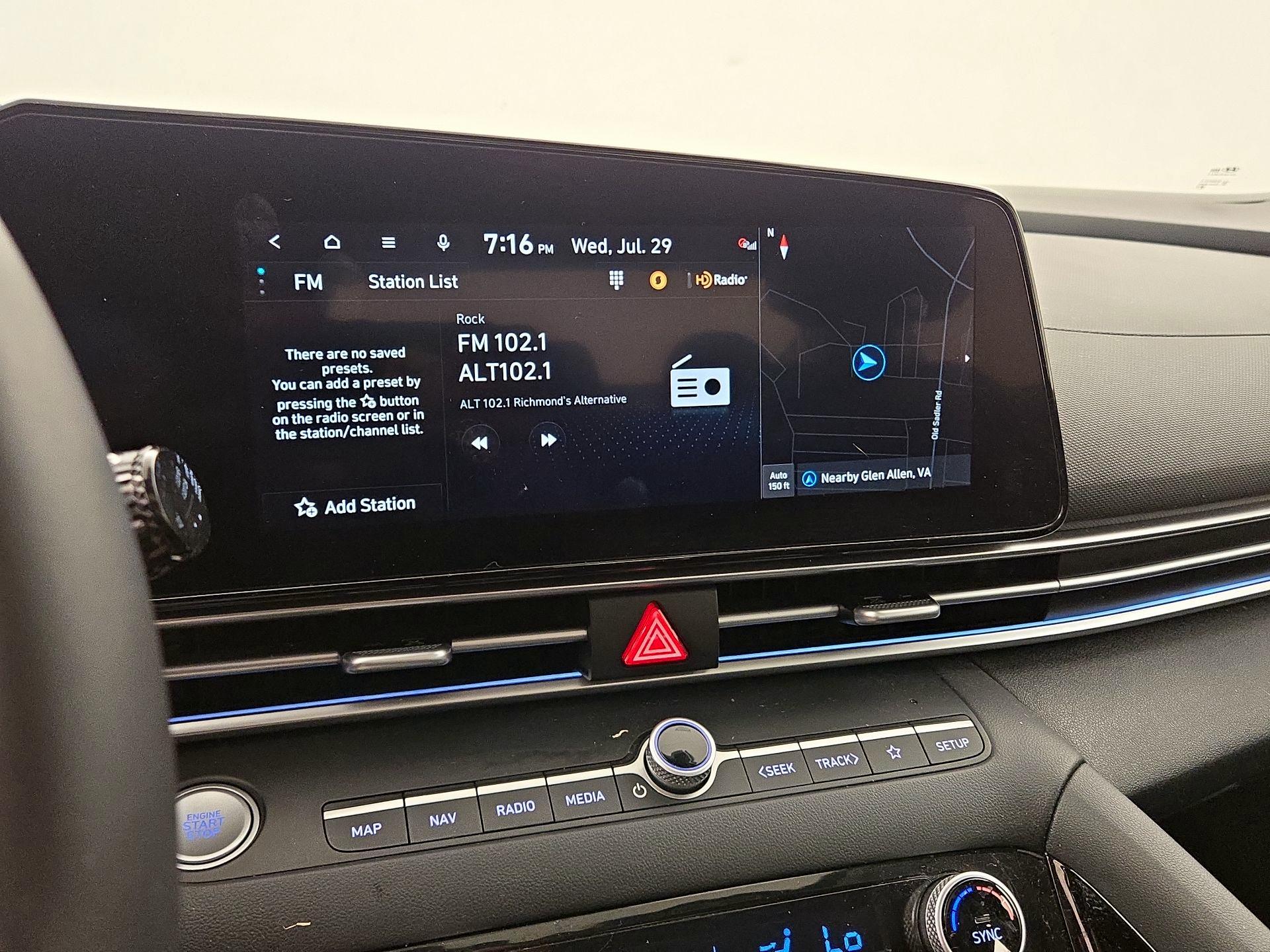 Thumbnail: 2023 Hyundai Elantra - 16