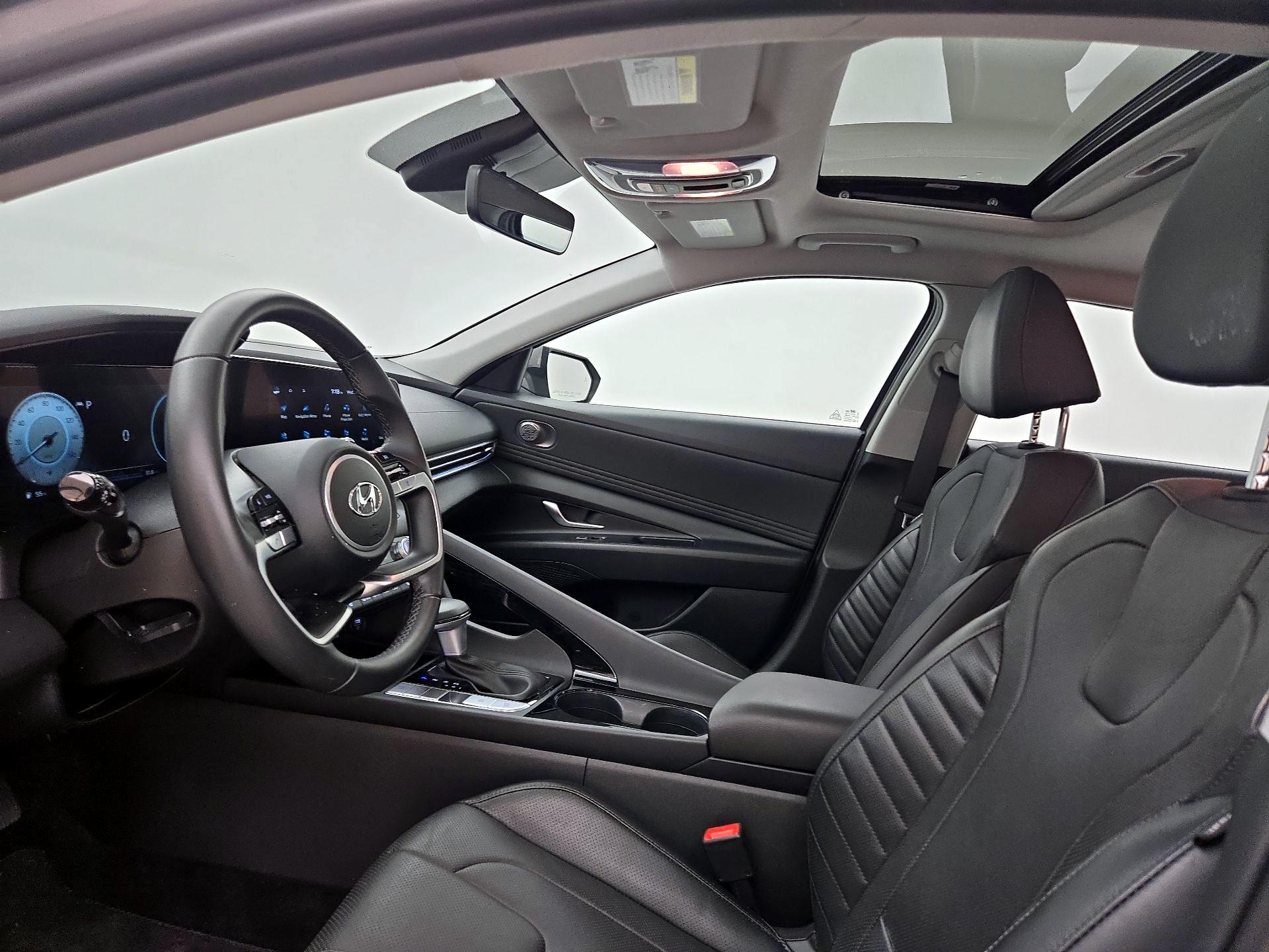Thumbnail: 2023 Hyundai Elantra - 20