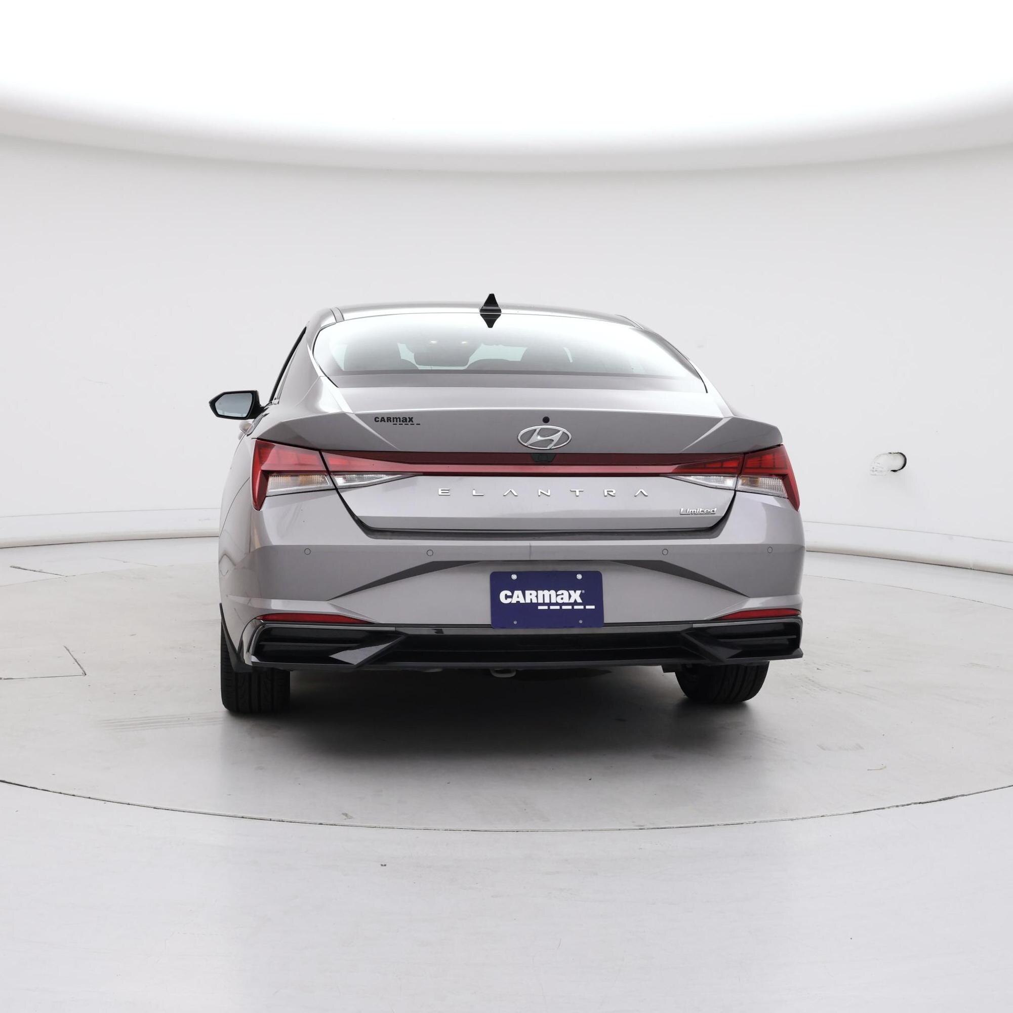 Thumbnail: 2023 Hyundai Elantra - 6