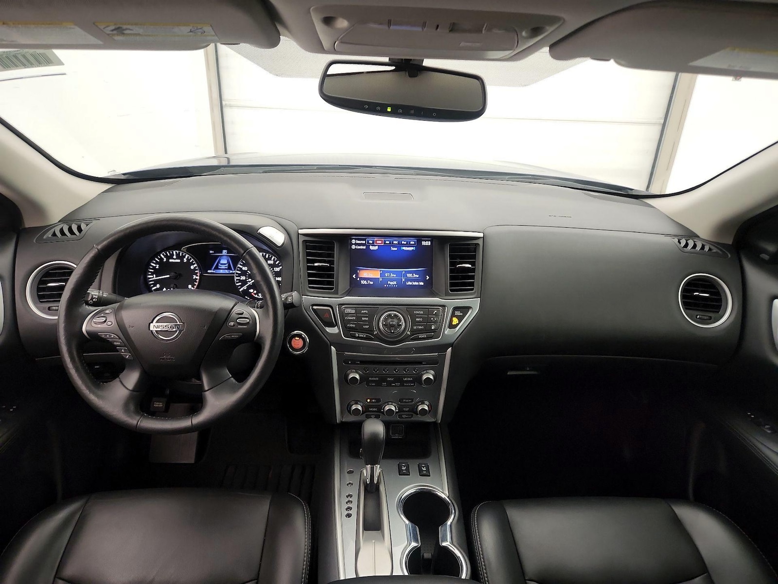 2019 Nissan Pathfinder SL - Photo 10