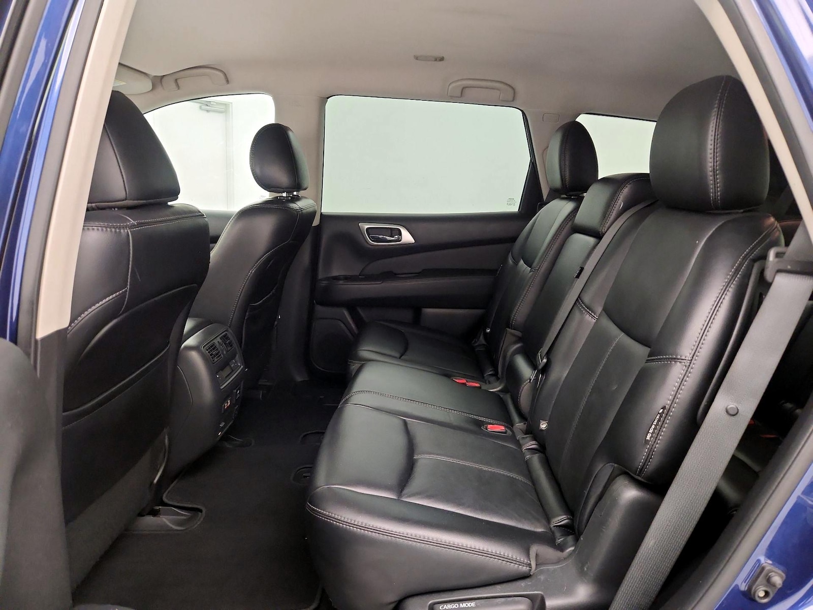 2019 Nissan Pathfinder SL - Photo 21